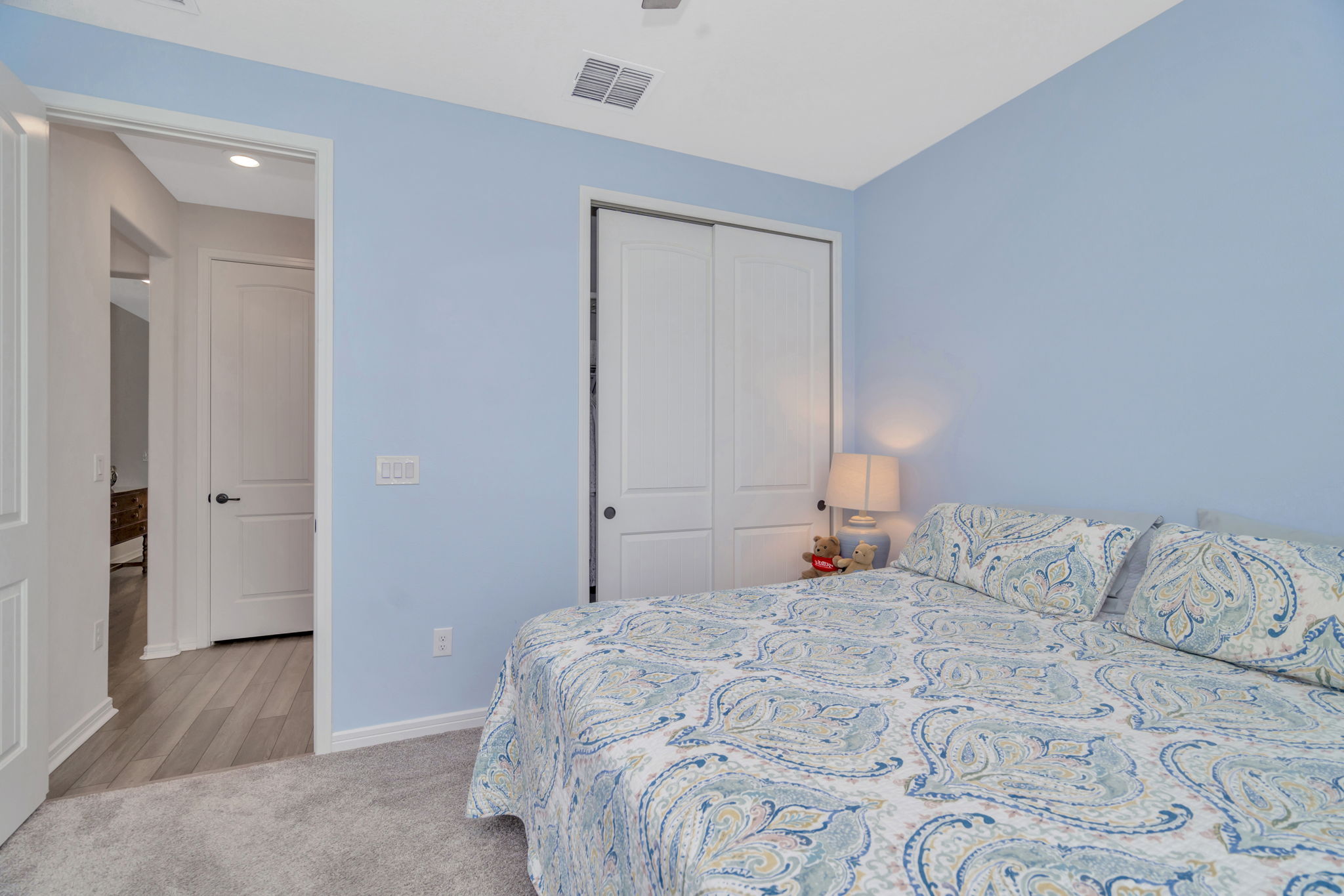 Land O' Lakes, Florida, 34638, United States, 3 Bedrooms Bedrooms, ,2 BathroomsBathrooms,Residential,For Sale,1984391