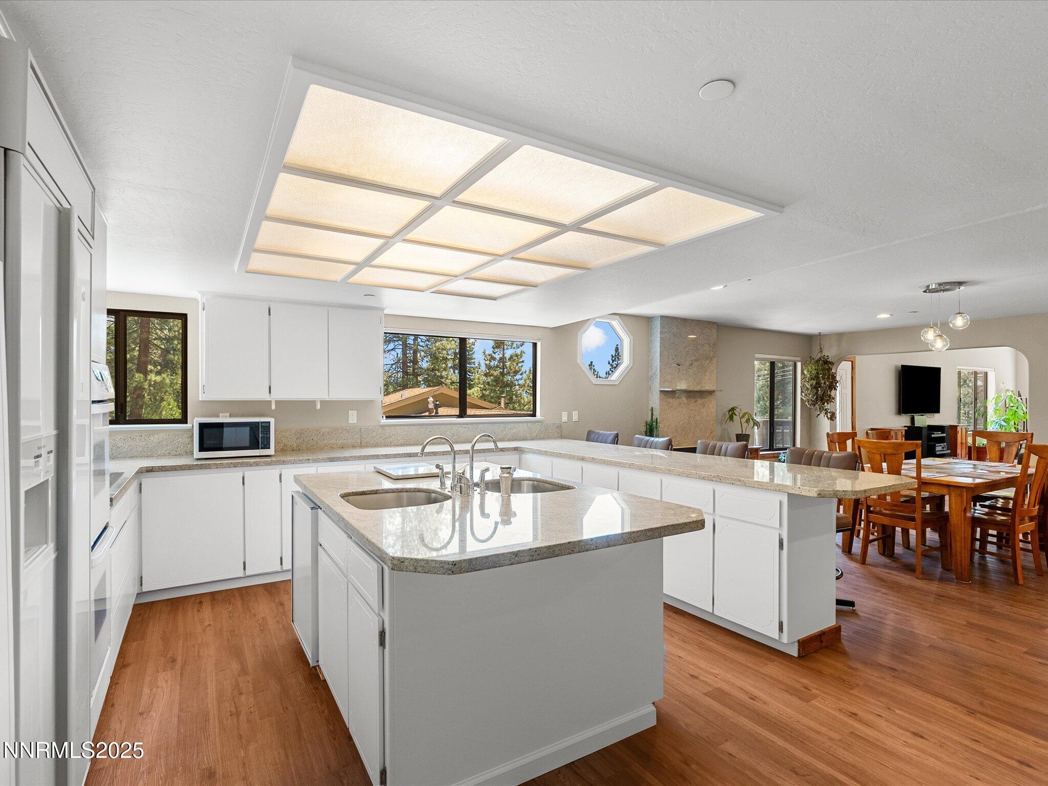 Zephyr Cove, Nevada, 89448, United States, 6 Bedrooms Bedrooms, ,6 BathroomsBathrooms,Residential,For Sale,1848960