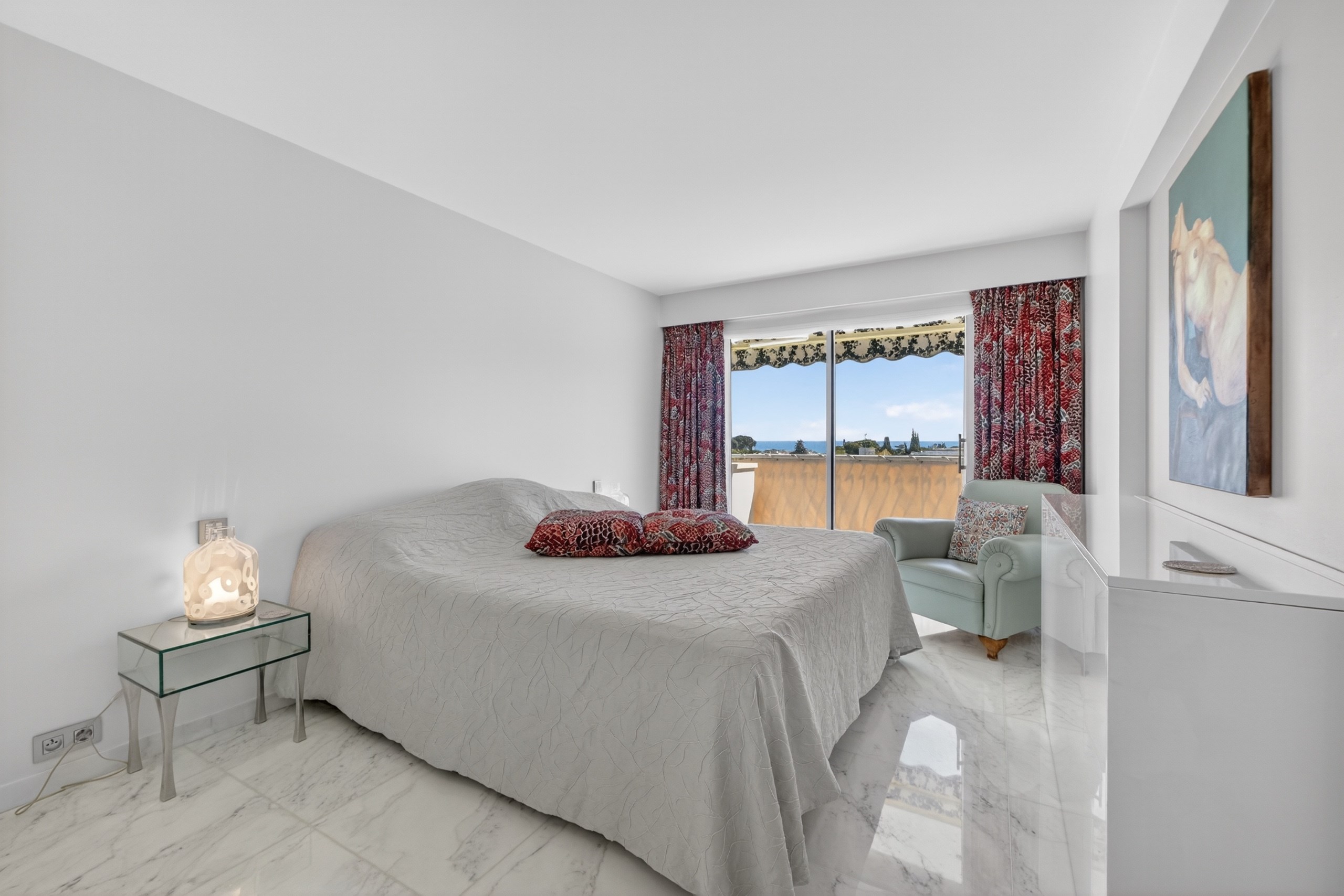  Top floor apartment with sea views and terraces in Cap d’Antibes - 物件實景