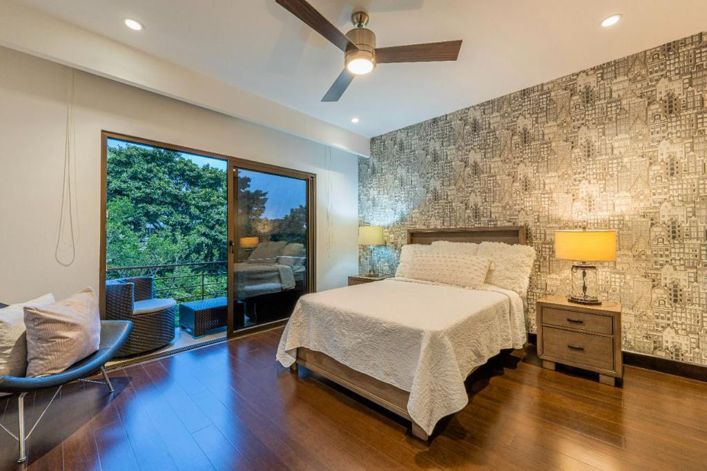 Santa Ana, San Jose, CR, 5 Bedrooms Bedrooms, ,5 BathroomsBathrooms,Residential,For Sale,1805261