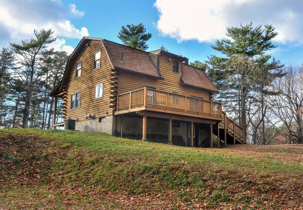 Hanson, Massachusetts, 02341, United States, 4 Bedrooms Bedrooms, ,2 BathroomsBathrooms,Residential,For Sale,2000773