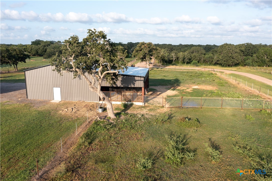 Goliad, Texas, 77963, United States, 4 Bedrooms Bedrooms, ,3 BathroomsBathrooms,Residential,For Sale,1895405