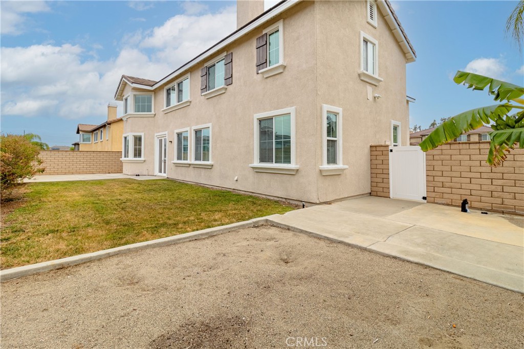 Corona, California, 92882, United States, 5 Bedrooms Bedrooms, ,3 BathroomsBathrooms,Residential,For Sale,2032195