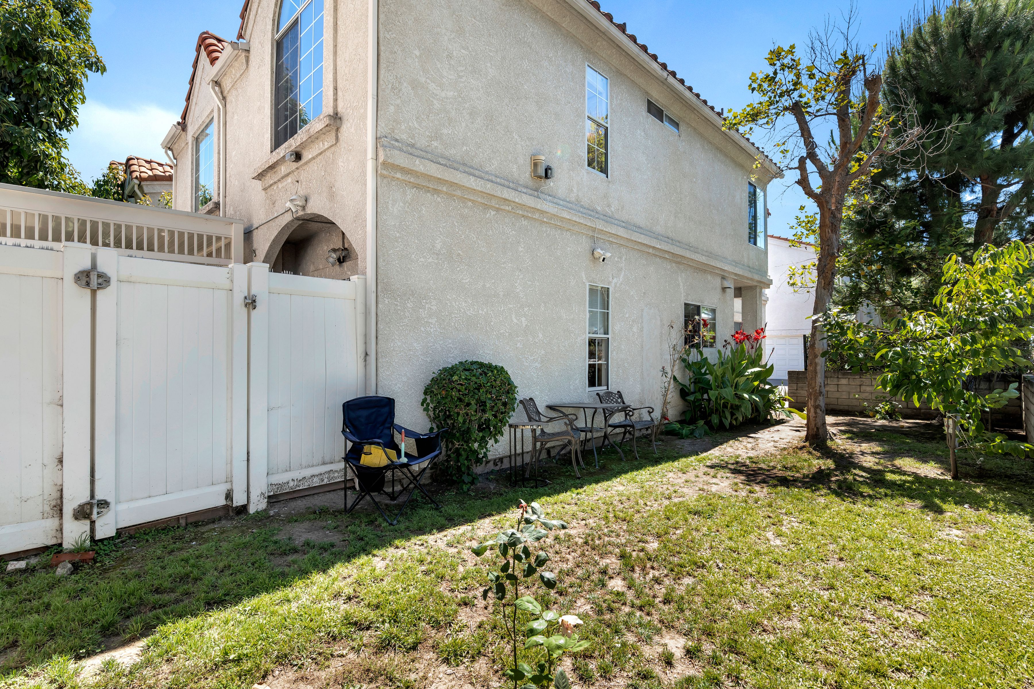  18316 Keswick Street, Reseda - 物件實景