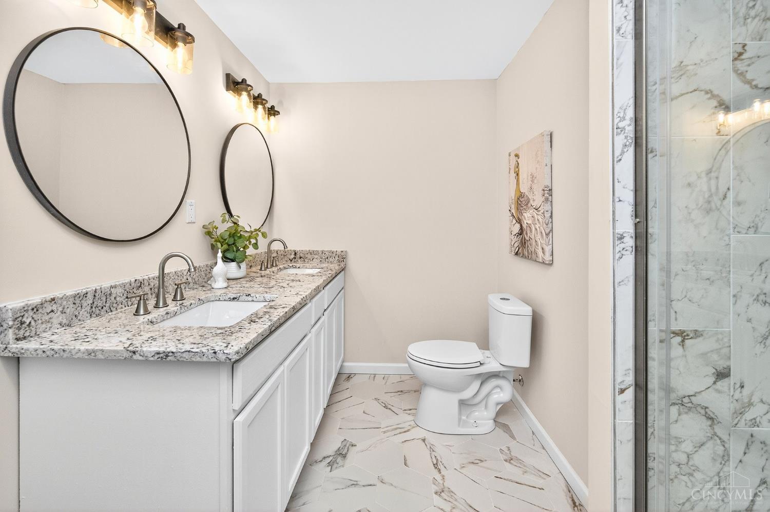 Sycamore Twp, Ohio, 45241, United States, 4 Bedrooms Bedrooms, ,4 BathroomsBathrooms,Residential,For Sale,1982774