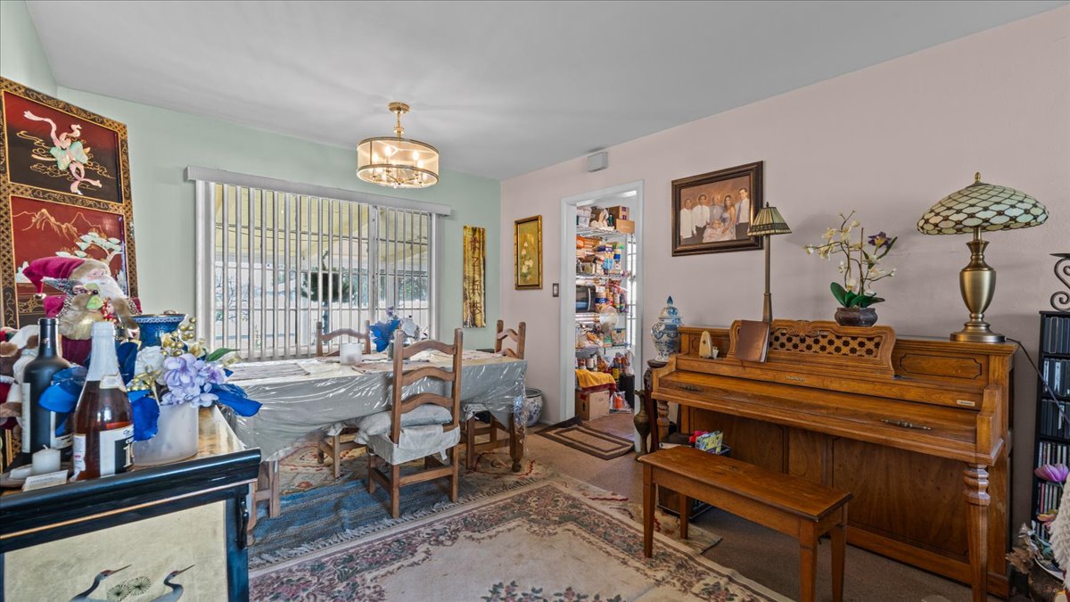 Loma Linda, California, 92354, United States, 3 Bedrooms Bedrooms, ,2 BathroomsBathrooms,Residential,For Sale,1974823