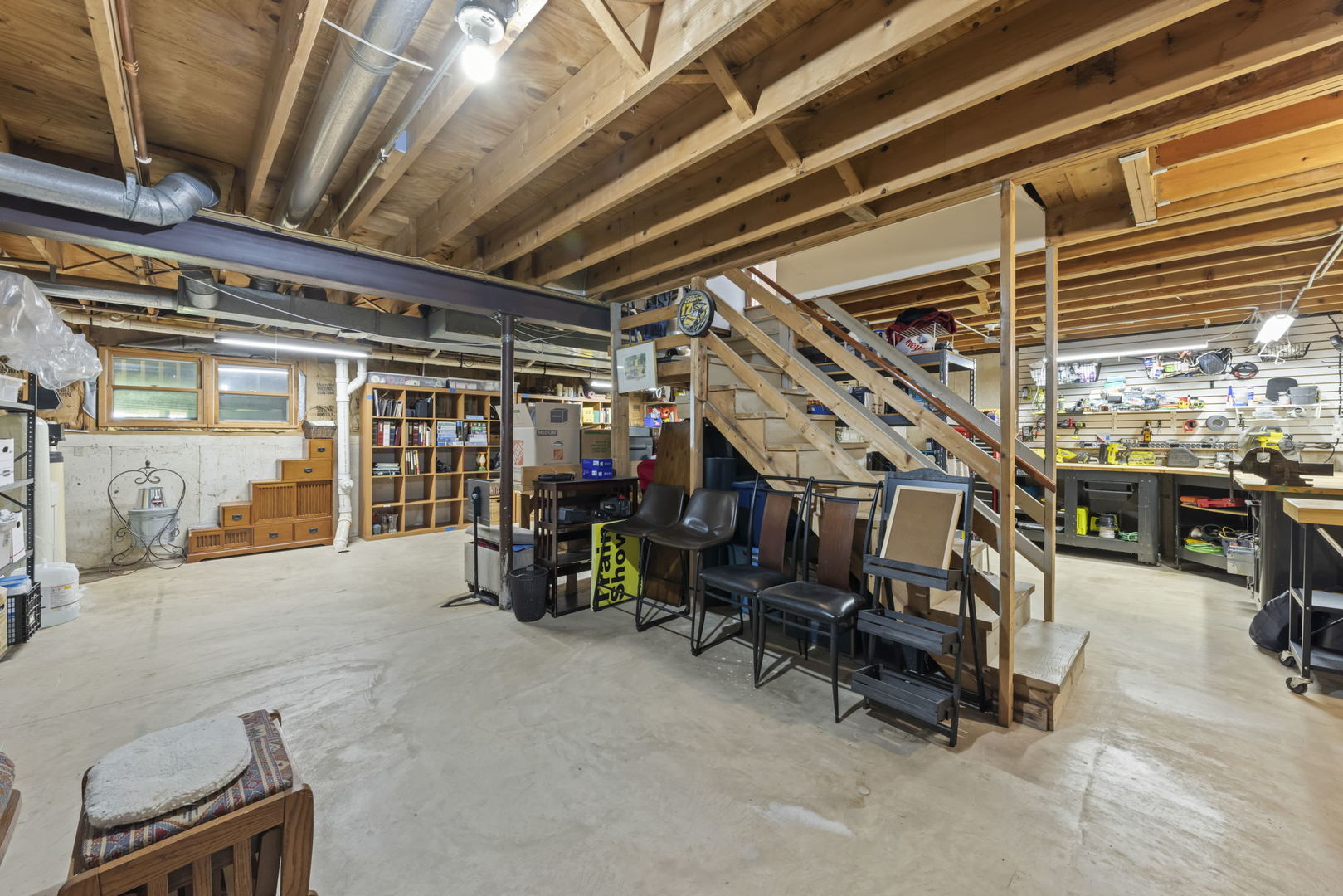 Oswego, Illinois, 60543, United States, 4 Bedrooms Bedrooms, ,3 BathroomsBathrooms,Residential,For Sale,1949228