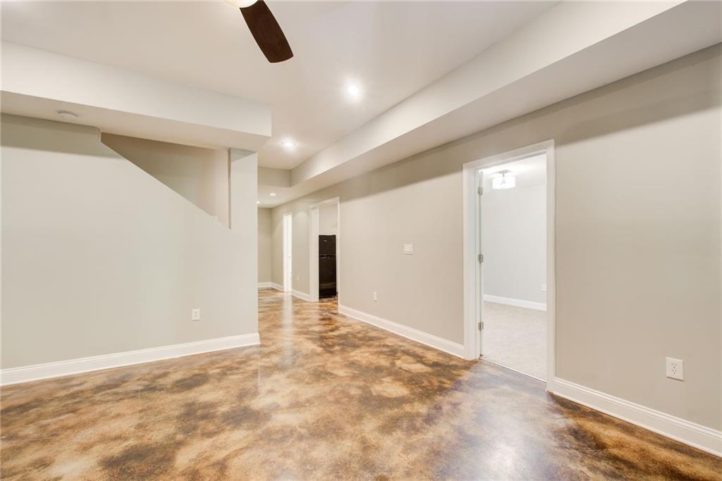 Mableton, Georgia, 30126, United States, 5 Bedrooms Bedrooms, ,4 BathroomsBathrooms,Residential,For Sale,1897696