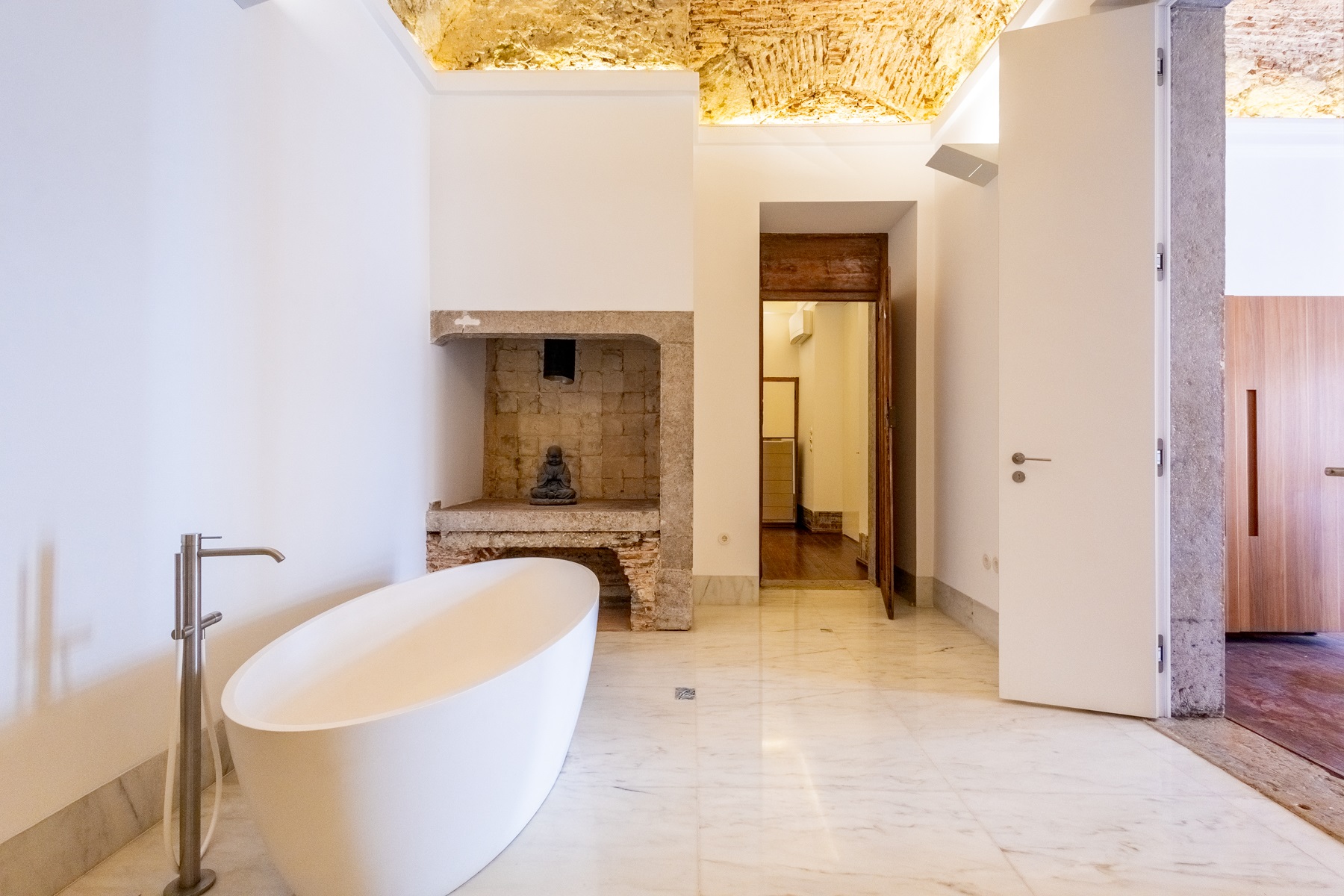  Flat, 2 bedrooms, for Sale - 物件實景