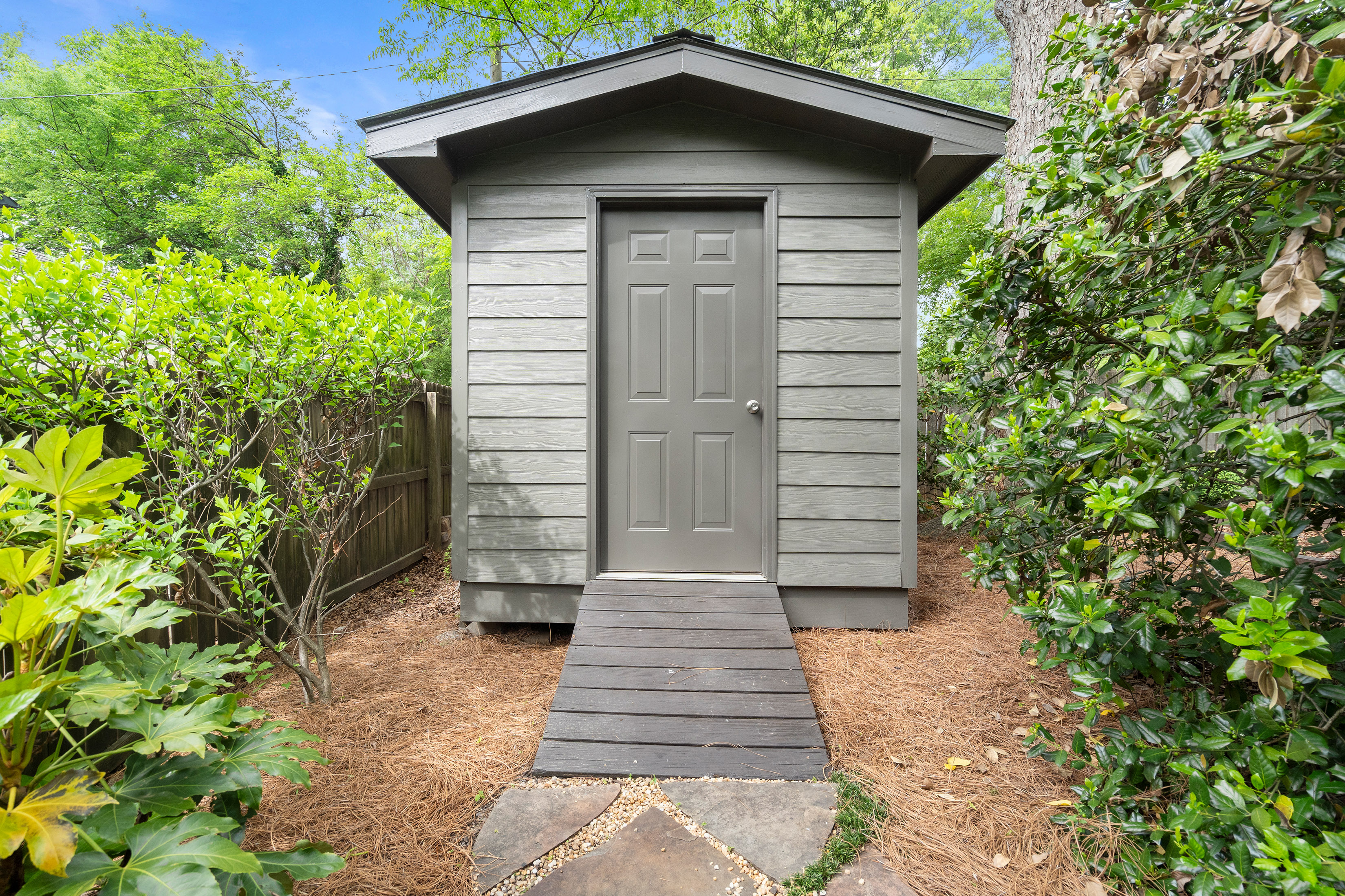  Charming Renovated 1935 Cottage in the Sought-After Underwood Hills Neighborhood - 物件實景