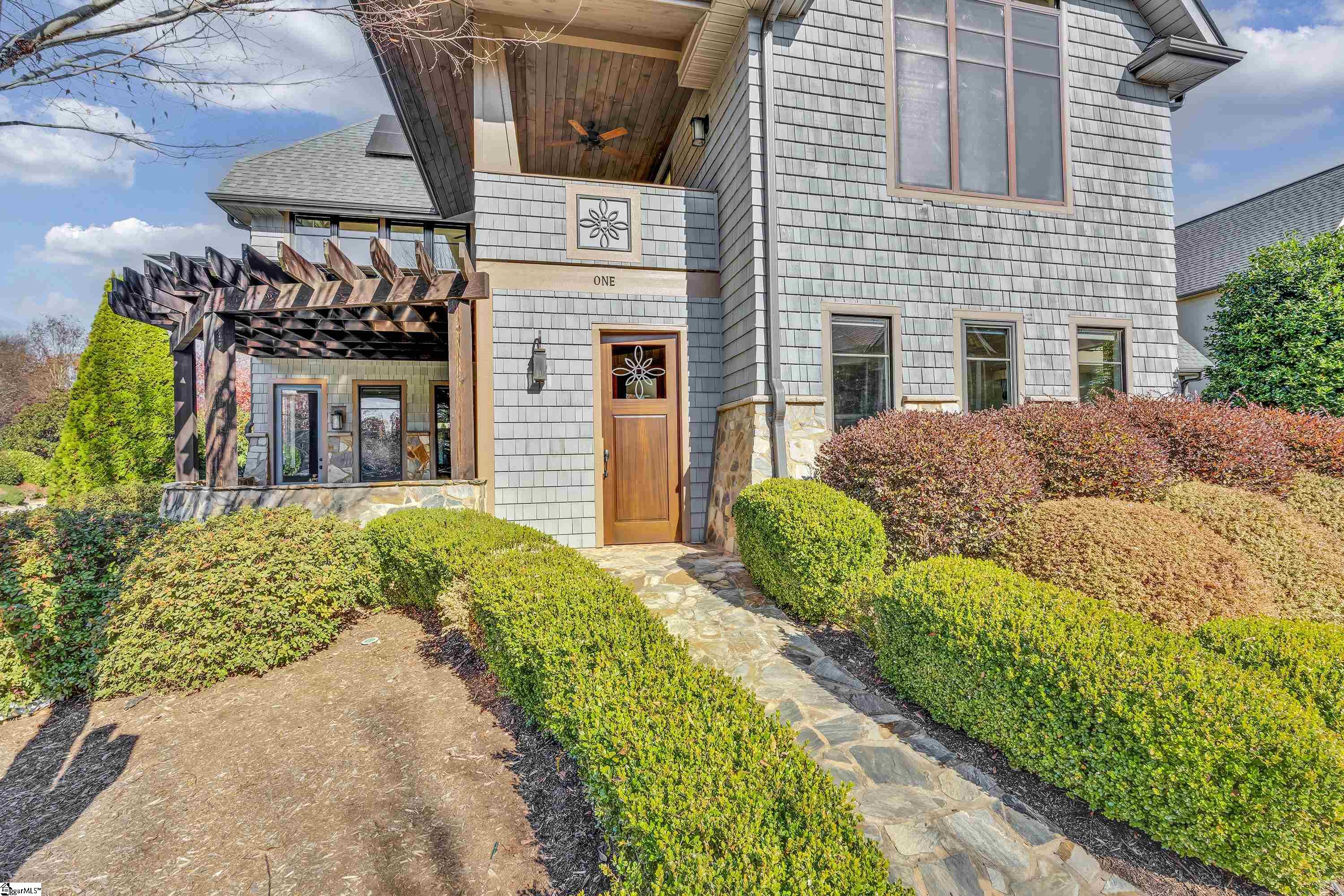 Piedmont, South Carolina, 29673, United States, 4 Bedrooms Bedrooms, ,4 BathroomsBathrooms,Residential,For Sale,2002140