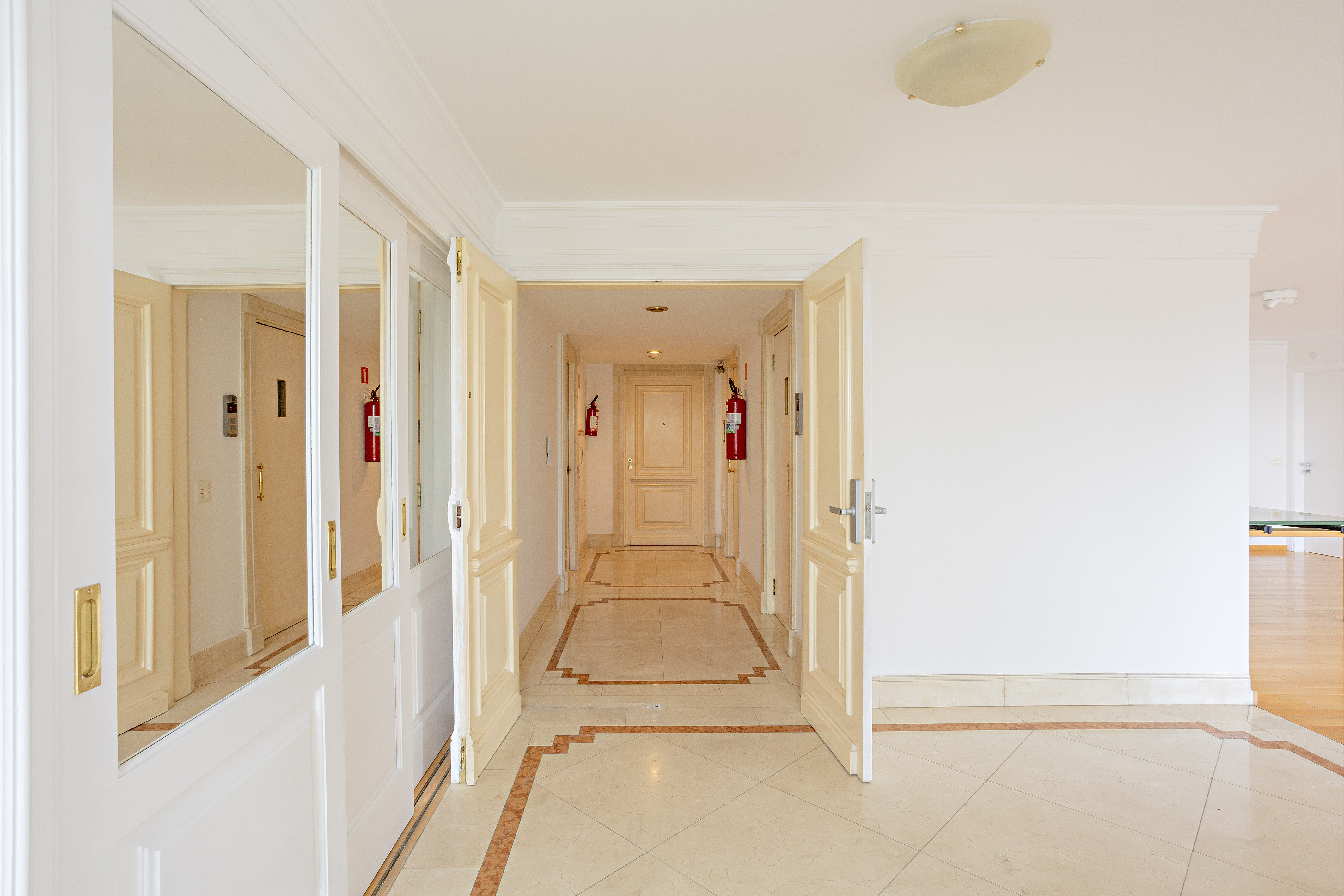  Apartment with views of Clube Paulistano in brutalist building - 物件實景