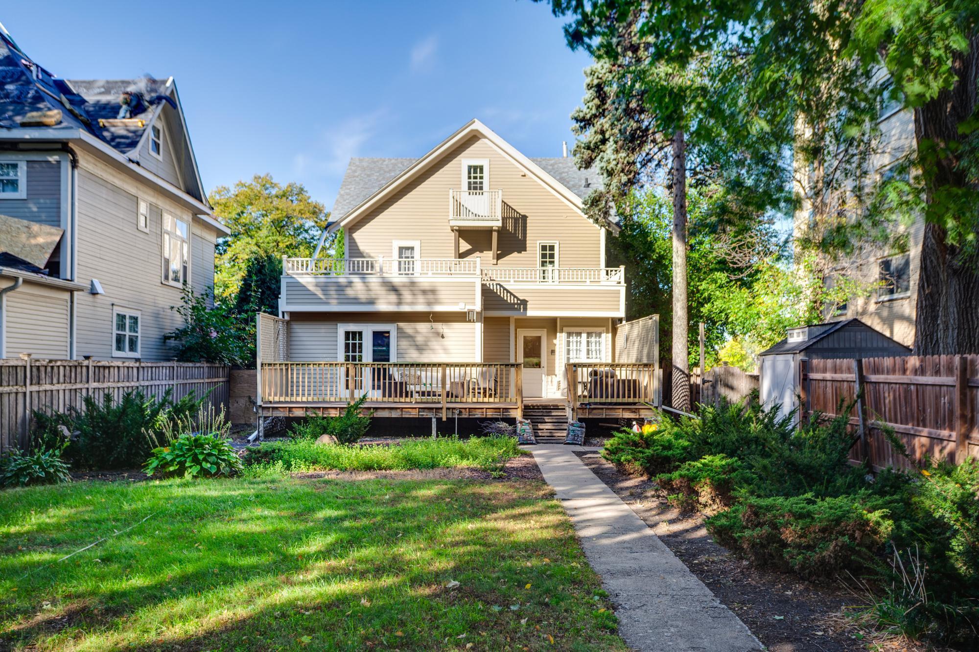 Minneapolis, Minnesota, 55408, United States, 5 Bedrooms Bedrooms, ,2 BathroomsBathrooms,Residential,For Sale,1960764