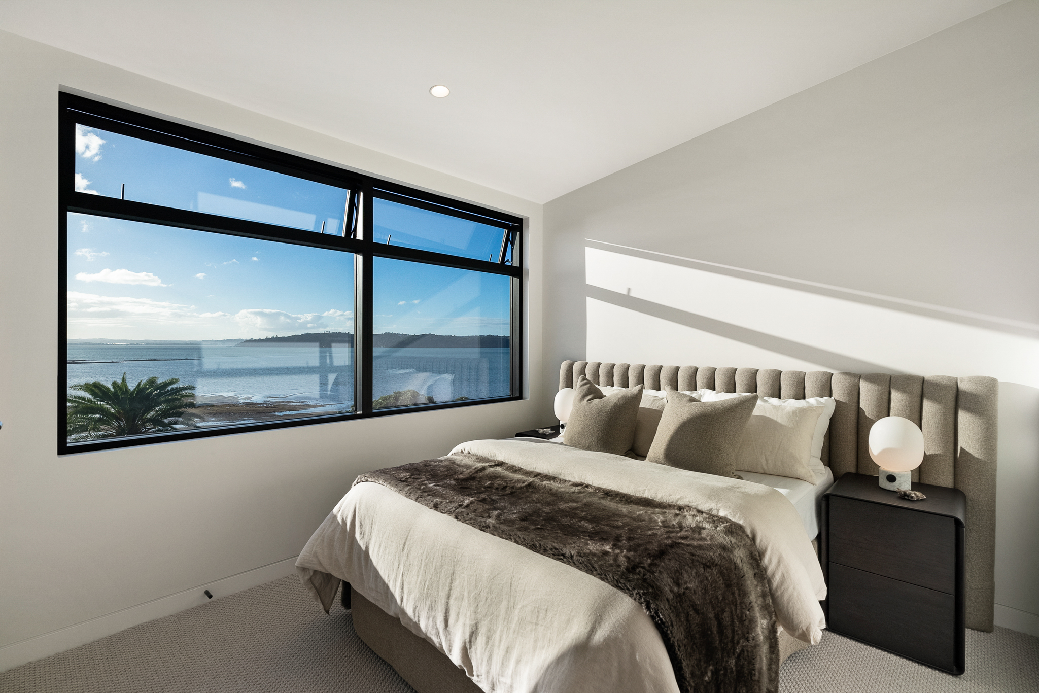  Elevated, Coastal, Connected - 物件實景