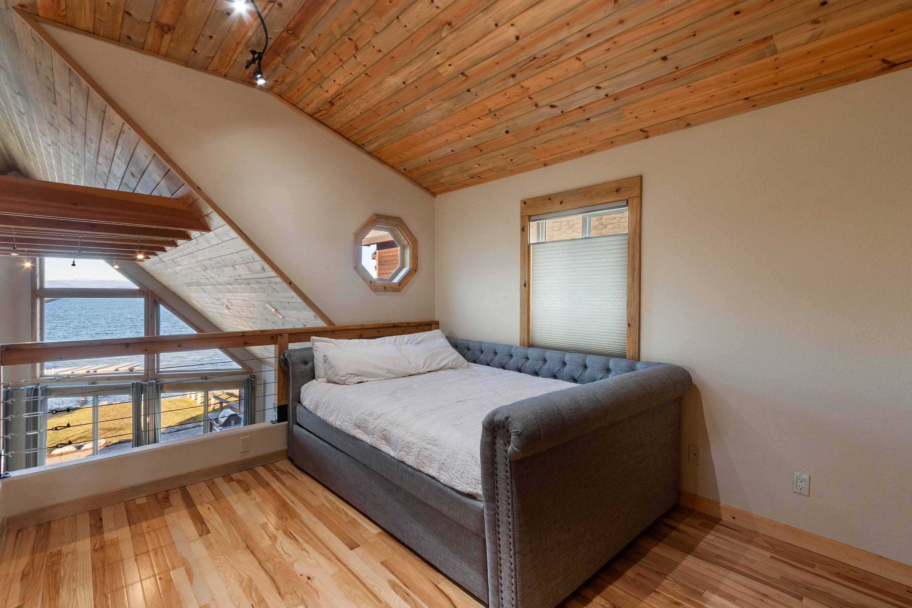 Sagle, Idaho, 83860, United States, 4 Bedrooms Bedrooms, ,2 BathroomsBathrooms,Residential,For Sale,2013773