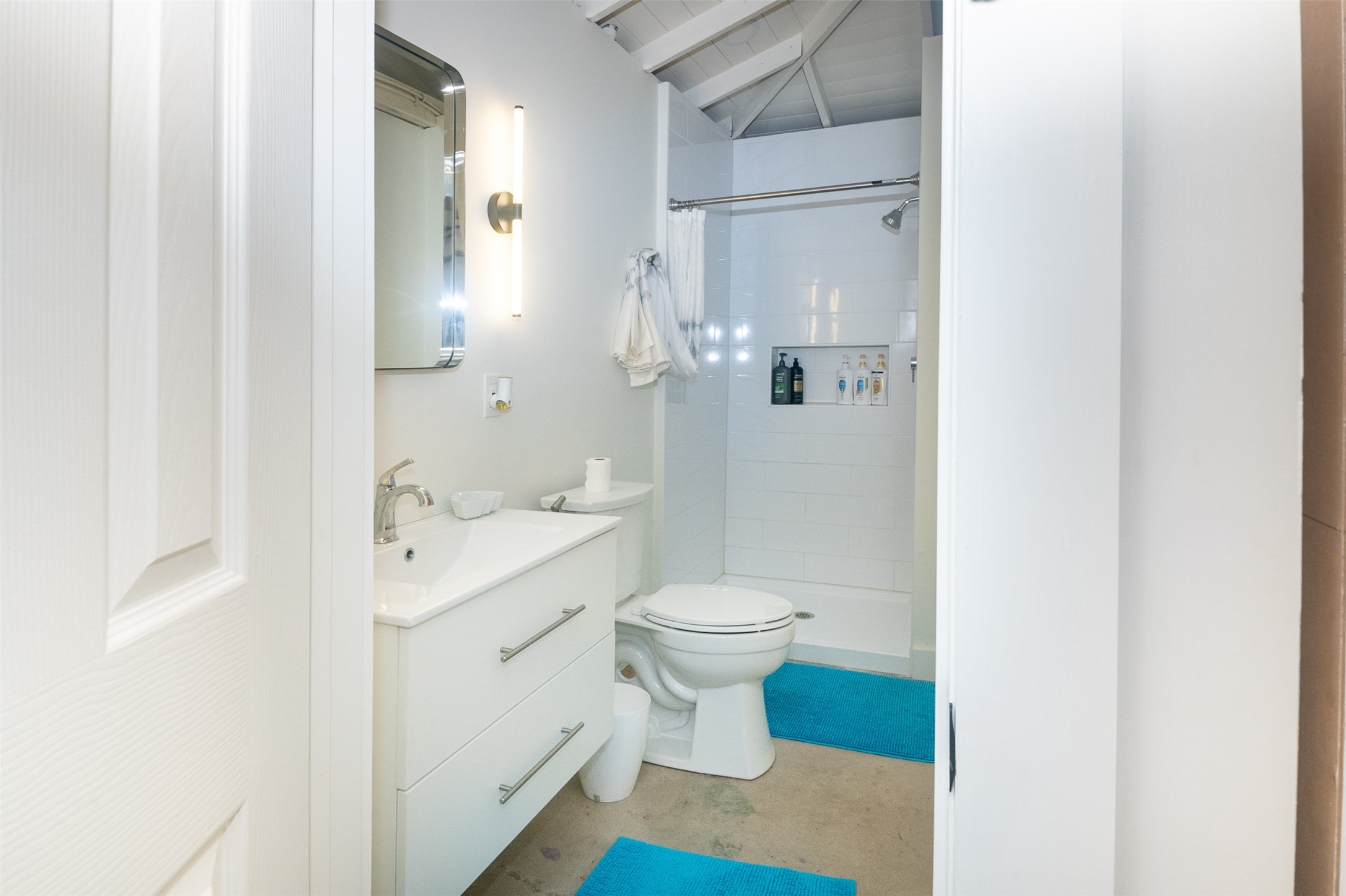 Houston, Texas, 77096, United States, 3 Bedrooms Bedrooms, ,3 BathroomsBathrooms,Residential,For Sale,1966528