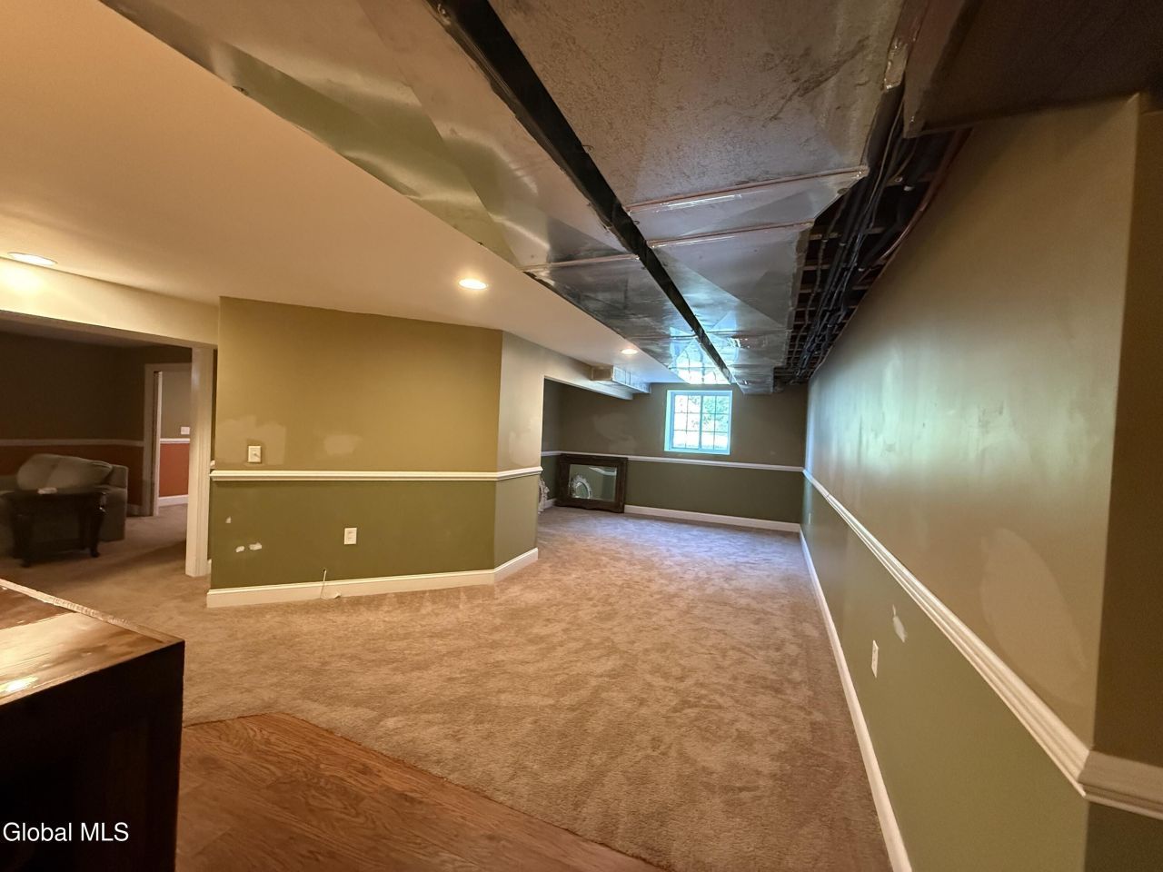Queensbury, New York, 12804, United States, 4 Bedrooms Bedrooms, ,4 BathroomsBathrooms,Residential,For Sale,1908920