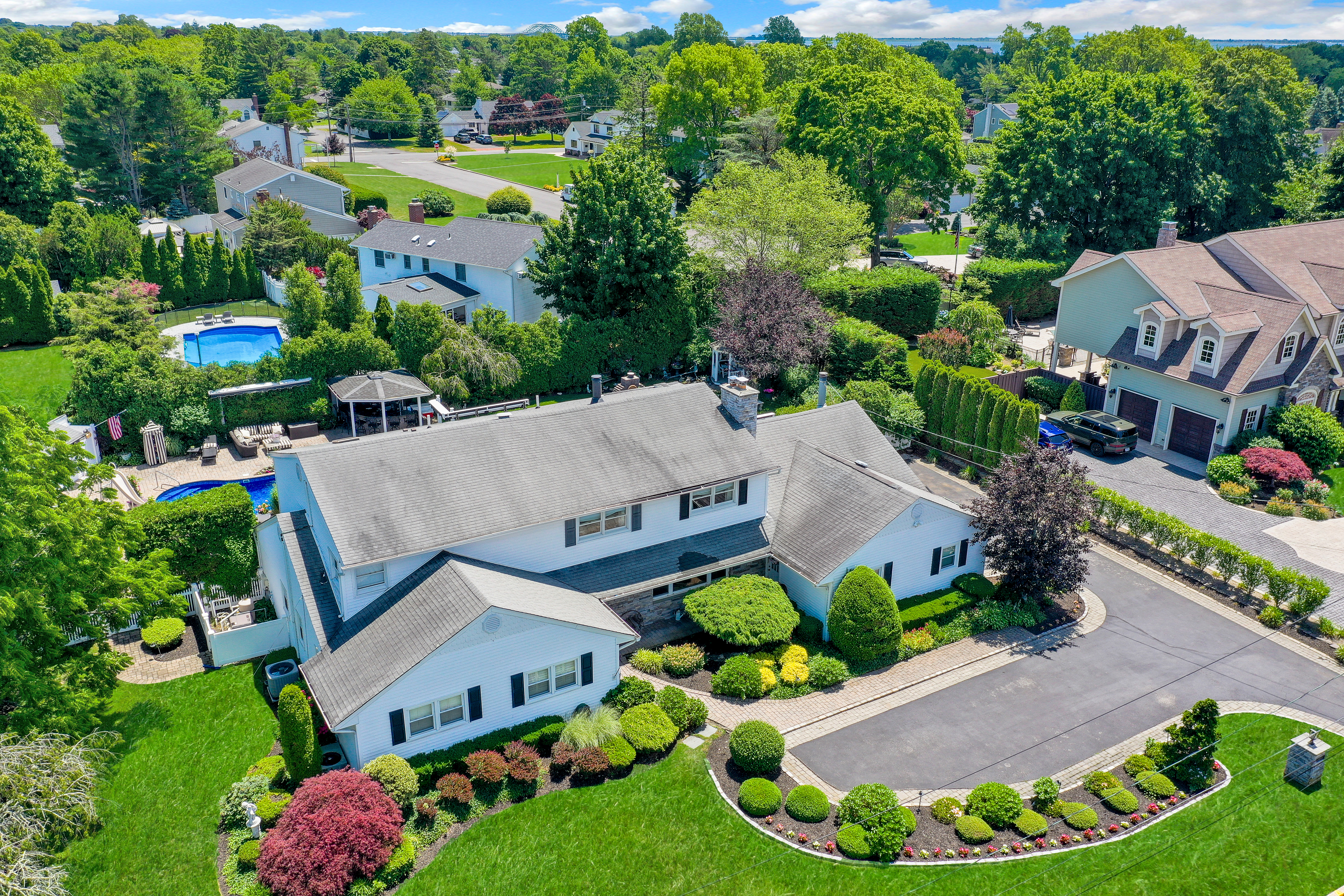  257 Shadybrook Lane, West Islip, NY, 11795 - 物件實景