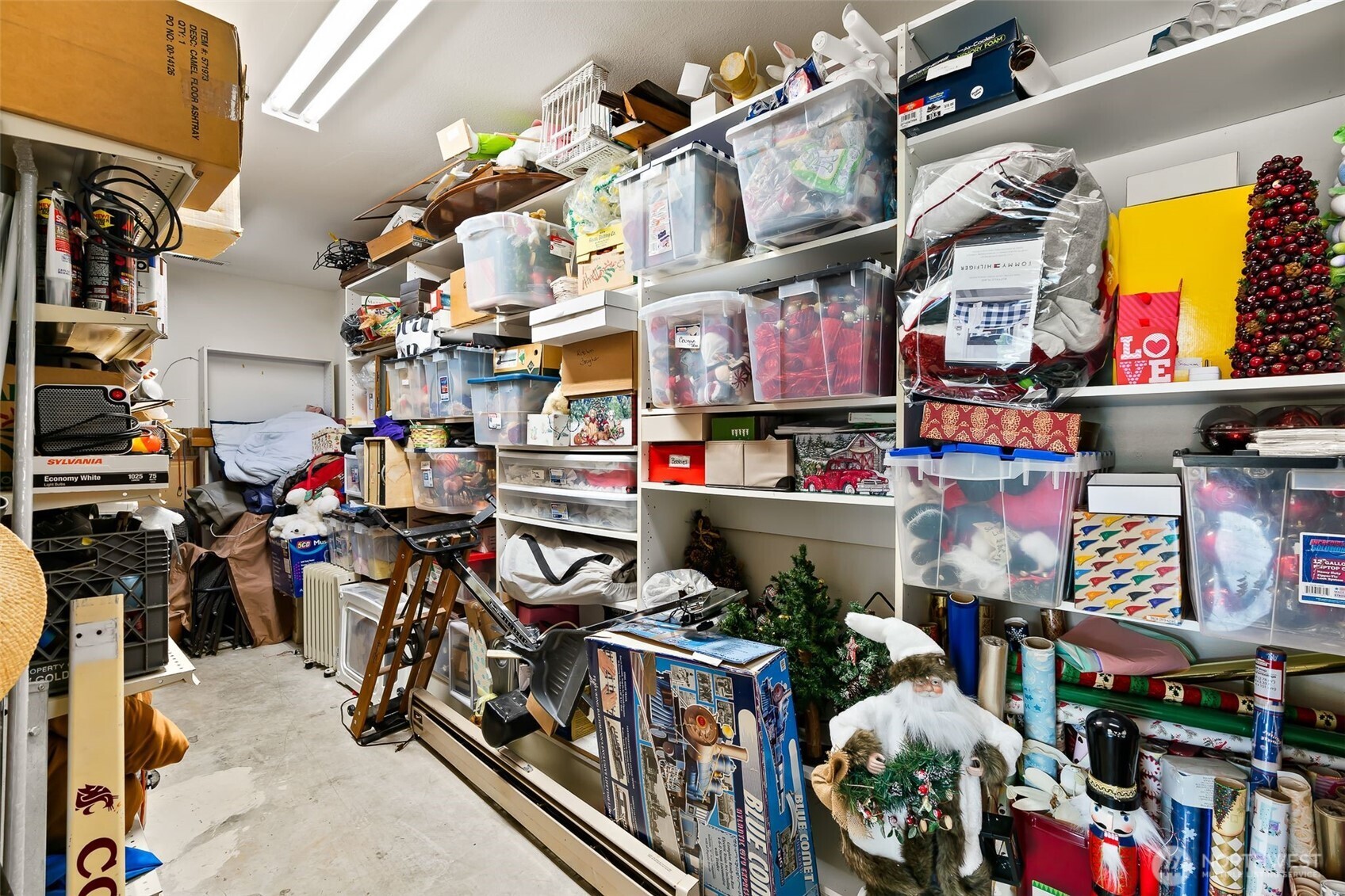 Ellensburg, Washington, 98926, United States, 4 Bedrooms Bedrooms, ,4 BathroomsBathrooms,Residential,For Sale,1983765