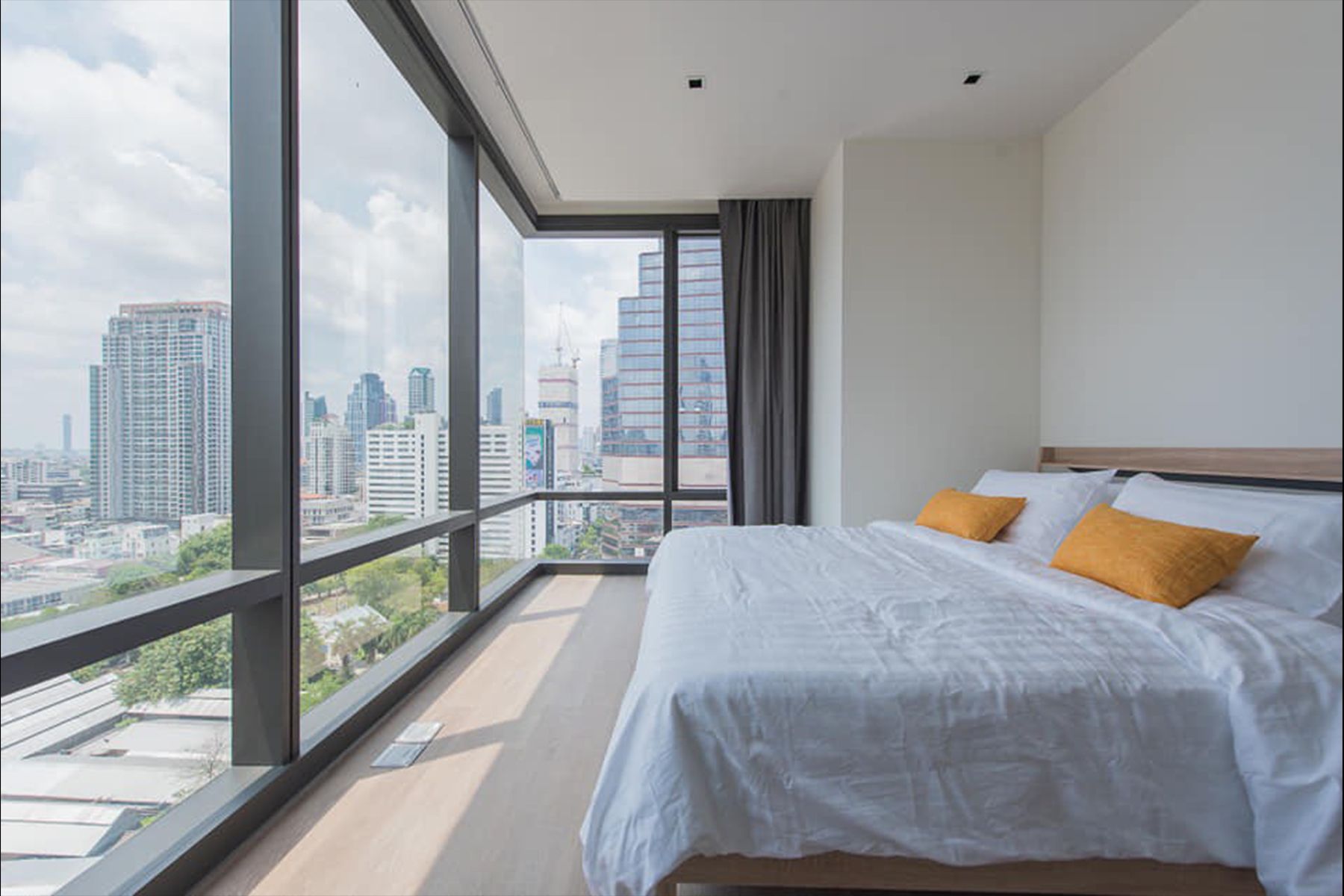 Ashton Silom 