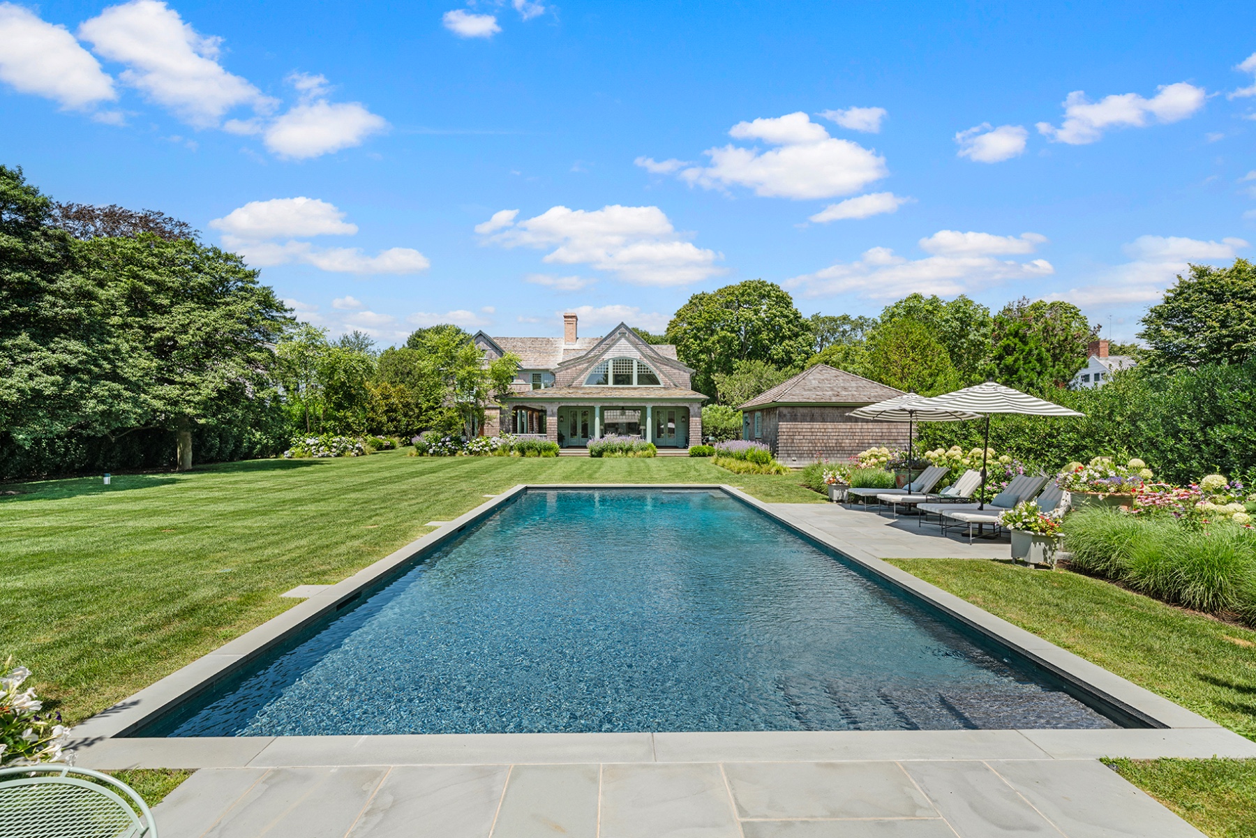  Timeless Southampton Estate: Modern Luxury & Classic Charm - 物件實景