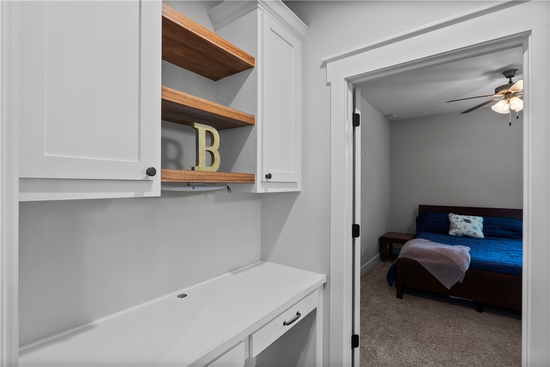 College Station, Texas, 77845, United States, 4 Bedrooms Bedrooms, ,4 BathroomsBathrooms,Residential,For Sale,1862401