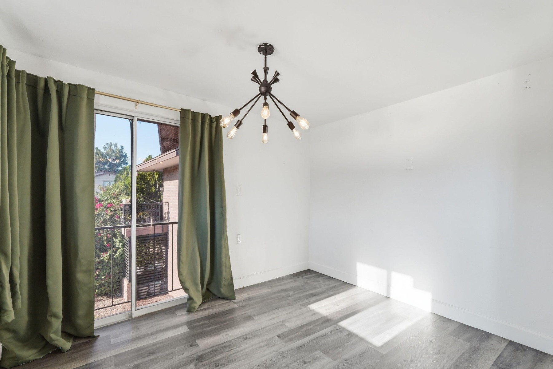  1901 E Missouri Avenue 204  Phoenix, AZ - 物件實景