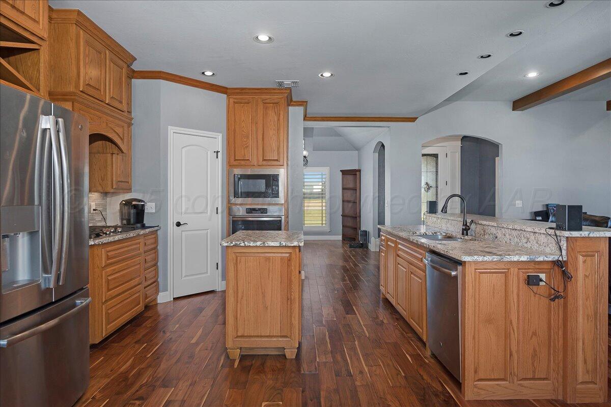 Canyon, Texas, 79015, United States, 4 Bedrooms Bedrooms, ,2 BathroomsBathrooms,Residential,For Sale,1989149