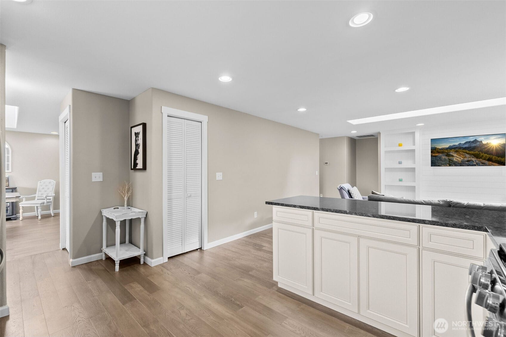 Lacey, Washington, 98513, United States, 4 Bedrooms Bedrooms, ,1 BathroomBathrooms,Residential,For Sale,1989155