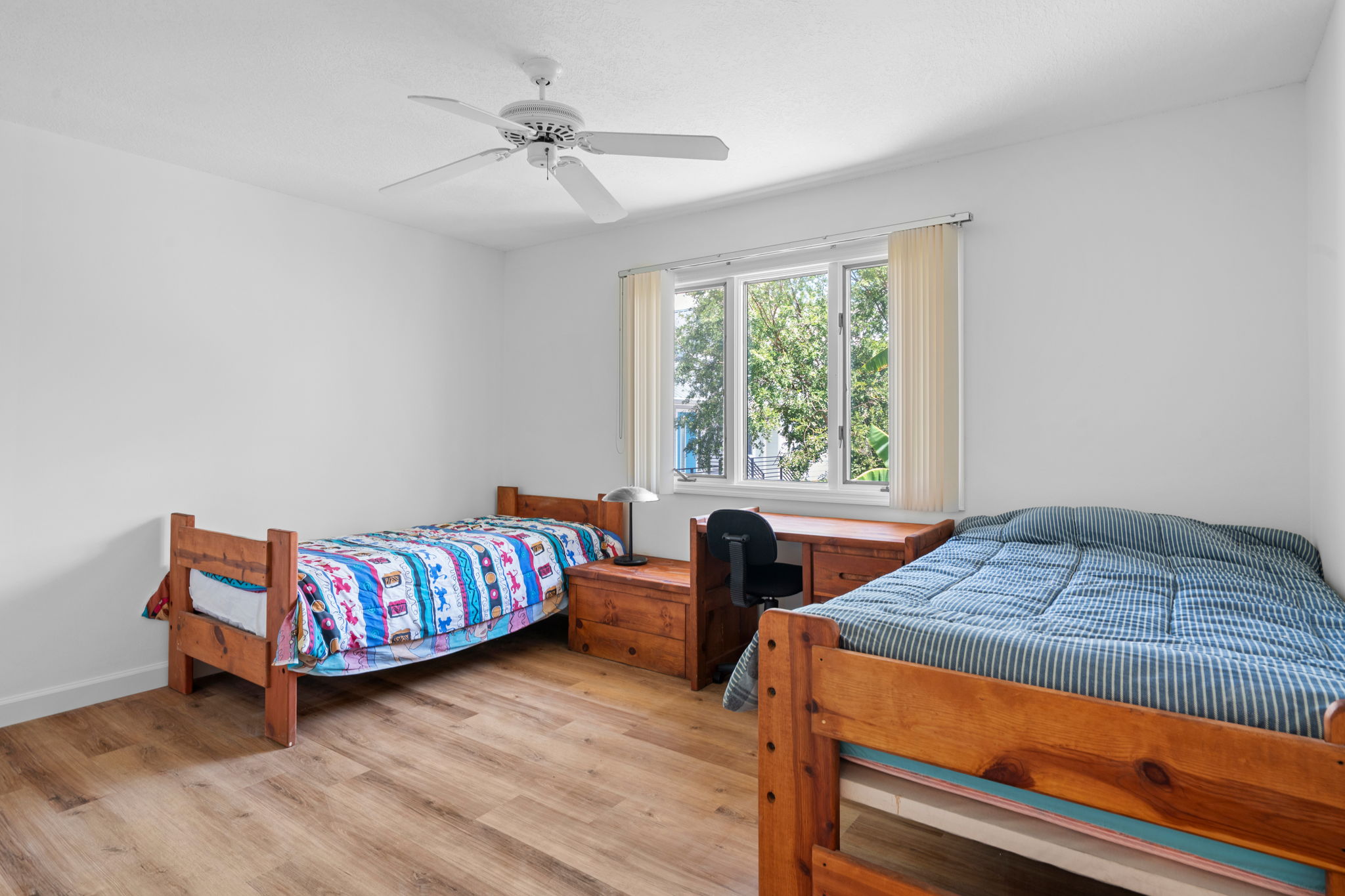 Tarpon Springs, Florida, 34689, United States, 3 Bedrooms Bedrooms, ,2 BathroomsBathrooms,Residential,For Sale,1976239