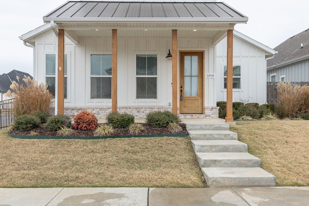 Springdale, Arkansas, 72762, United States, 3 Bedrooms Bedrooms, ,3 BathroomsBathrooms,Residential,For Sale,2001848