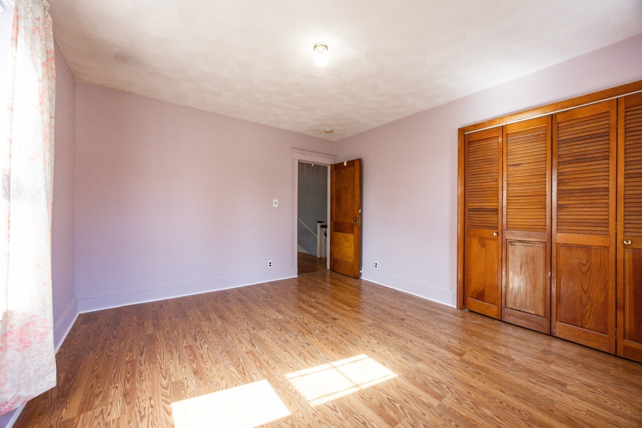 Winthrop, Massachusetts, 02152, United States, 5 Bedrooms Bedrooms, ,3 BathroomsBathrooms,Residential,For Sale,1980794