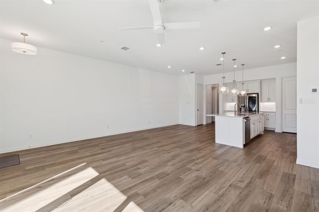 Allen, Texas, 75013, United States, 3 Bedrooms Bedrooms, ,4 BathroomsBathrooms,Residential,For Sale,1961531