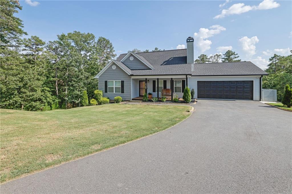 Dahlonega, Georgia, 30533, United States, 4 Bedrooms Bedrooms, ,4 BathroomsBathrooms,Residential,For Sale,1889816