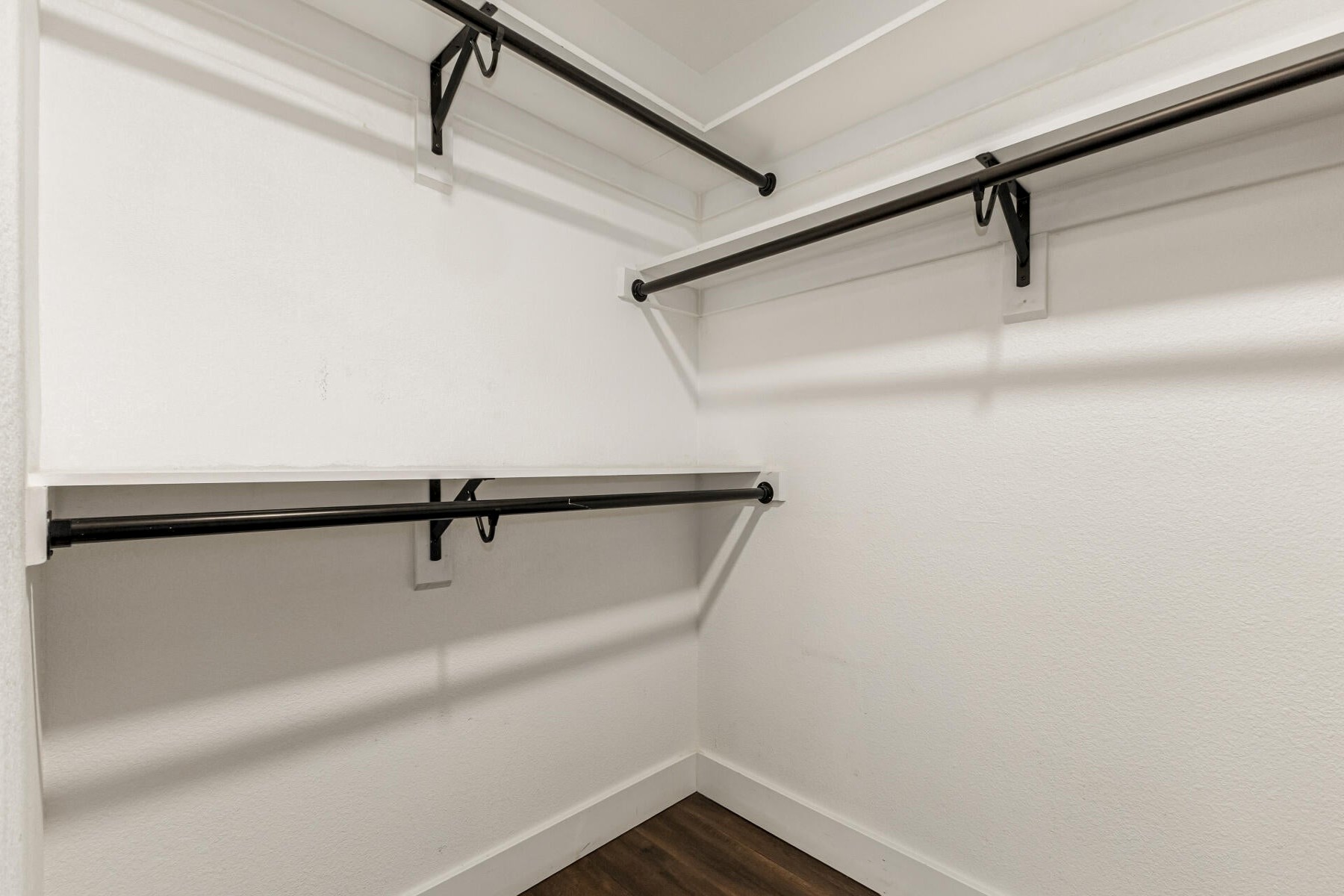  2407 S Allred Drive, Tempe, AZ 85282 - 物件實景