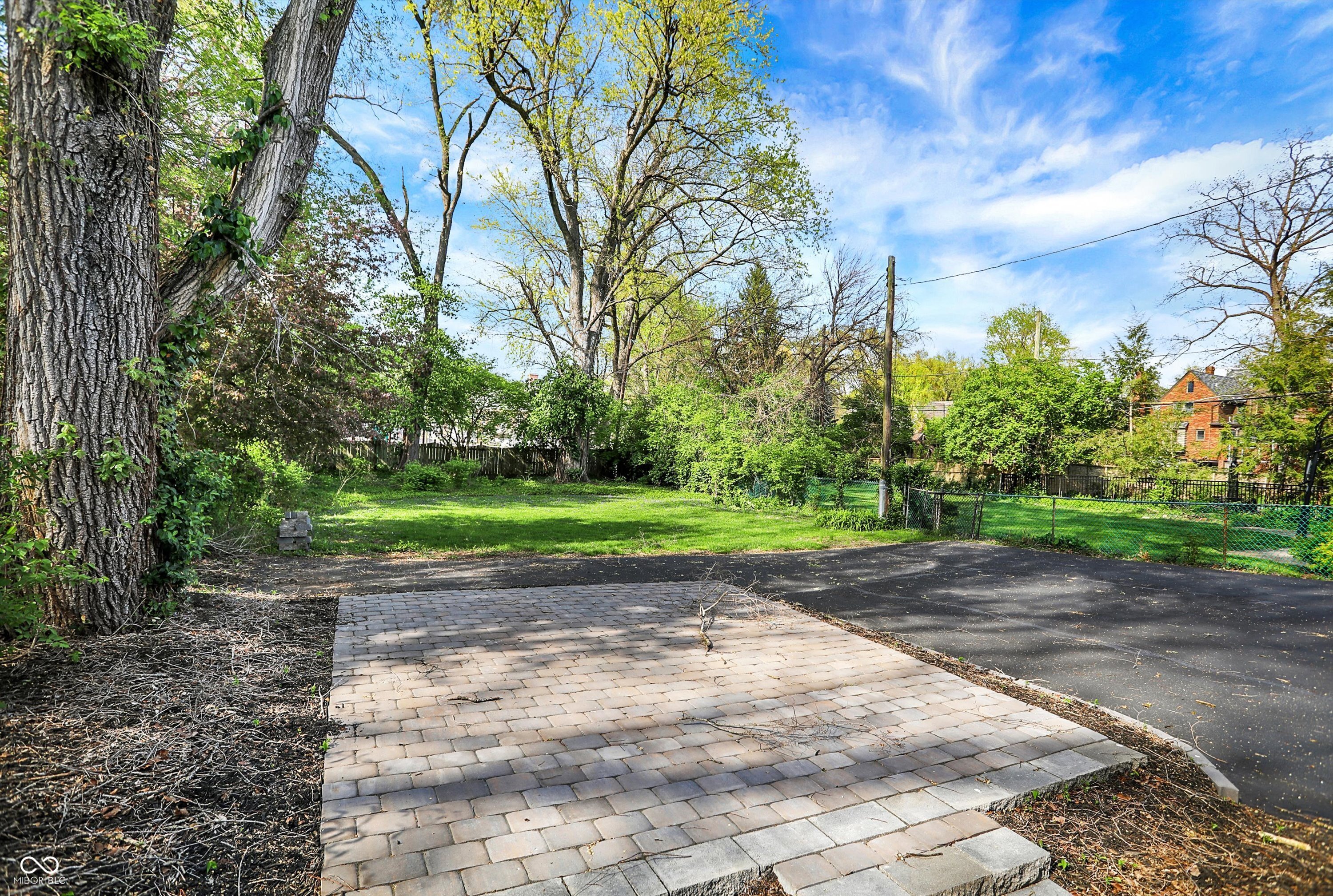 Indianapolis, Indiana, 46208, United States, 4 Bedrooms Bedrooms, ,4 BathroomsBathrooms,Residential,For Sale,1921802