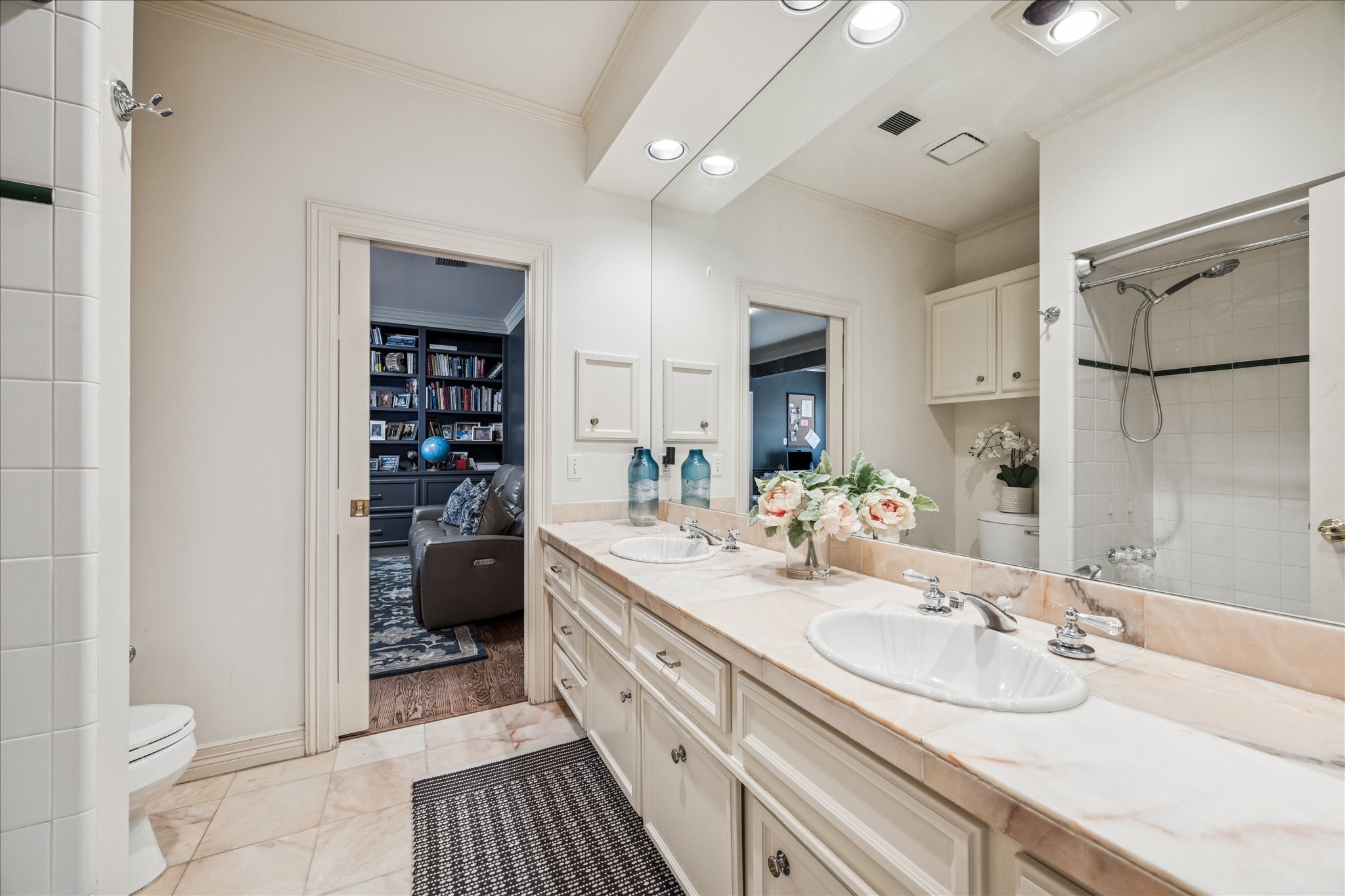  4832 Post Oak Timber Drive - 物件實景