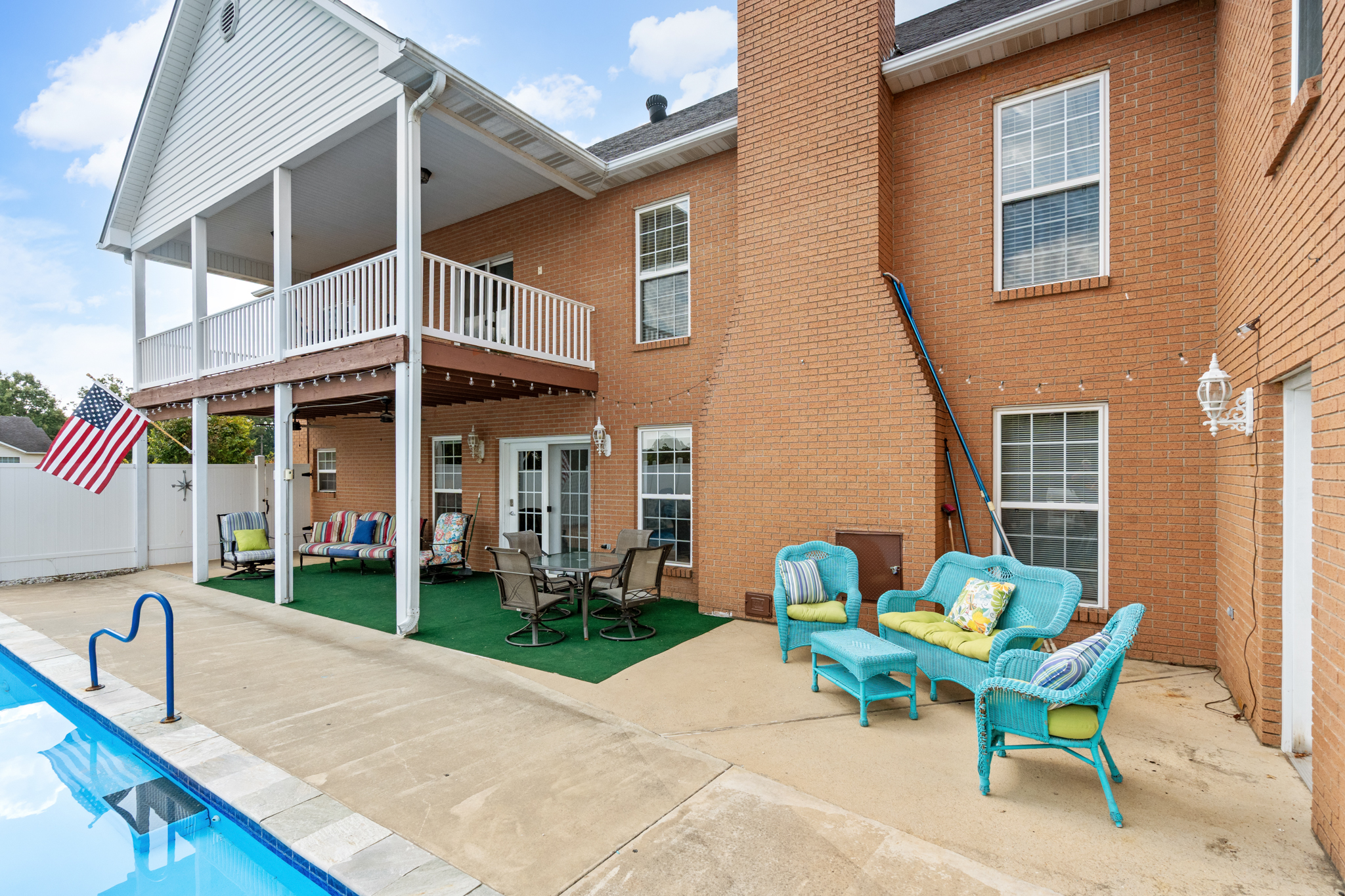 Poplar Bluff, Missouri, 63901, United States, 6 Bedrooms Bedrooms, ,3 BathroomsBathrooms,Residential,For Sale,1977359