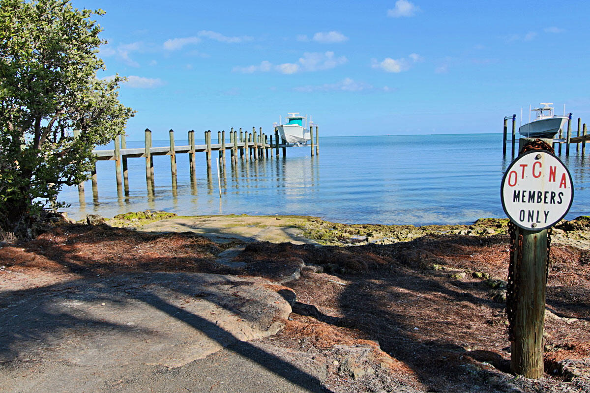 Tavernier, Florida, 33070, United States, 3 Bedrooms Bedrooms, ,2 BathroomsBathrooms,Residential,For Sale,1700091