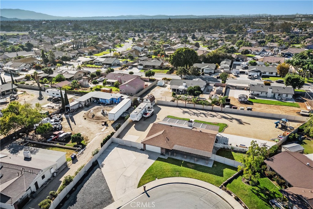 Jurupa Valley, California, 92509, United States, 4 Bedrooms Bedrooms, ,2 BathroomsBathrooms,Residential,For Sale,1987819