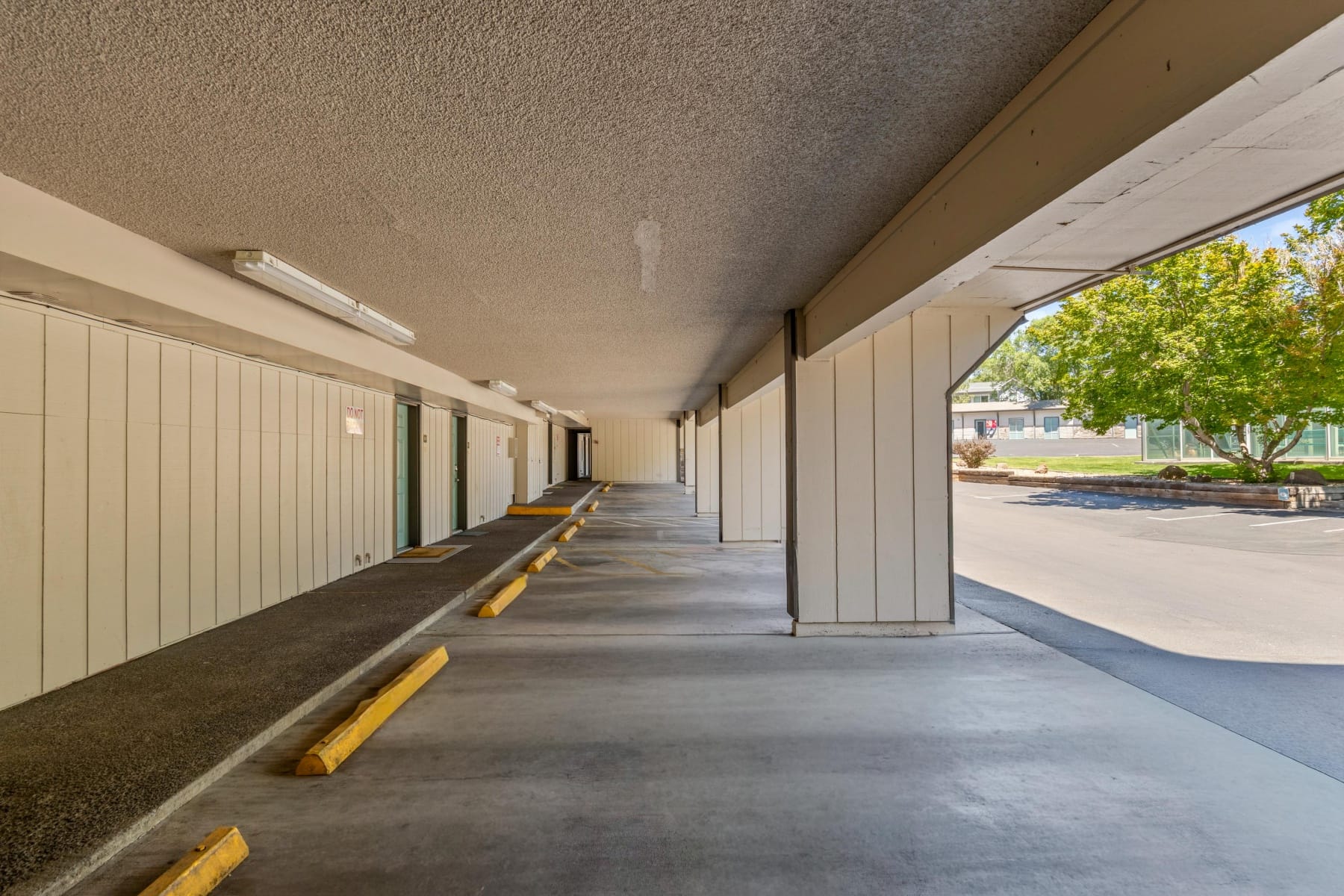  1565 NW Wall Street #232-233 Bend, OR 97703 - 物件實景