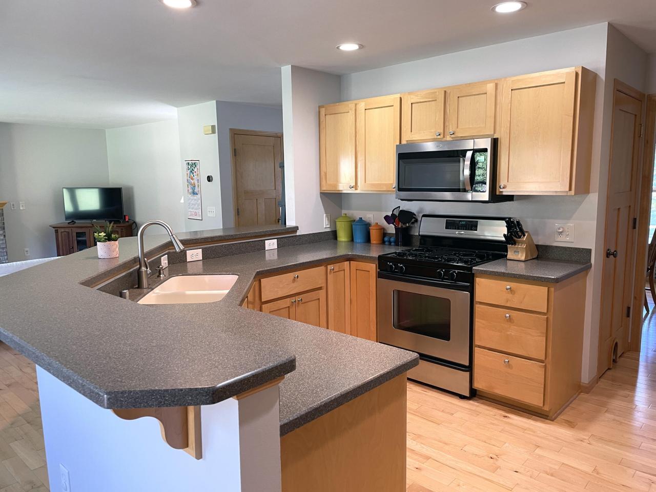 3014 Winter Park Pl, Madison, Wisconsin, 53719, United States, 4 Bedrooms Bedrooms, ,3 BathroomsBathrooms,Residential,For Sale,3014 Winter Park Pl,1586684