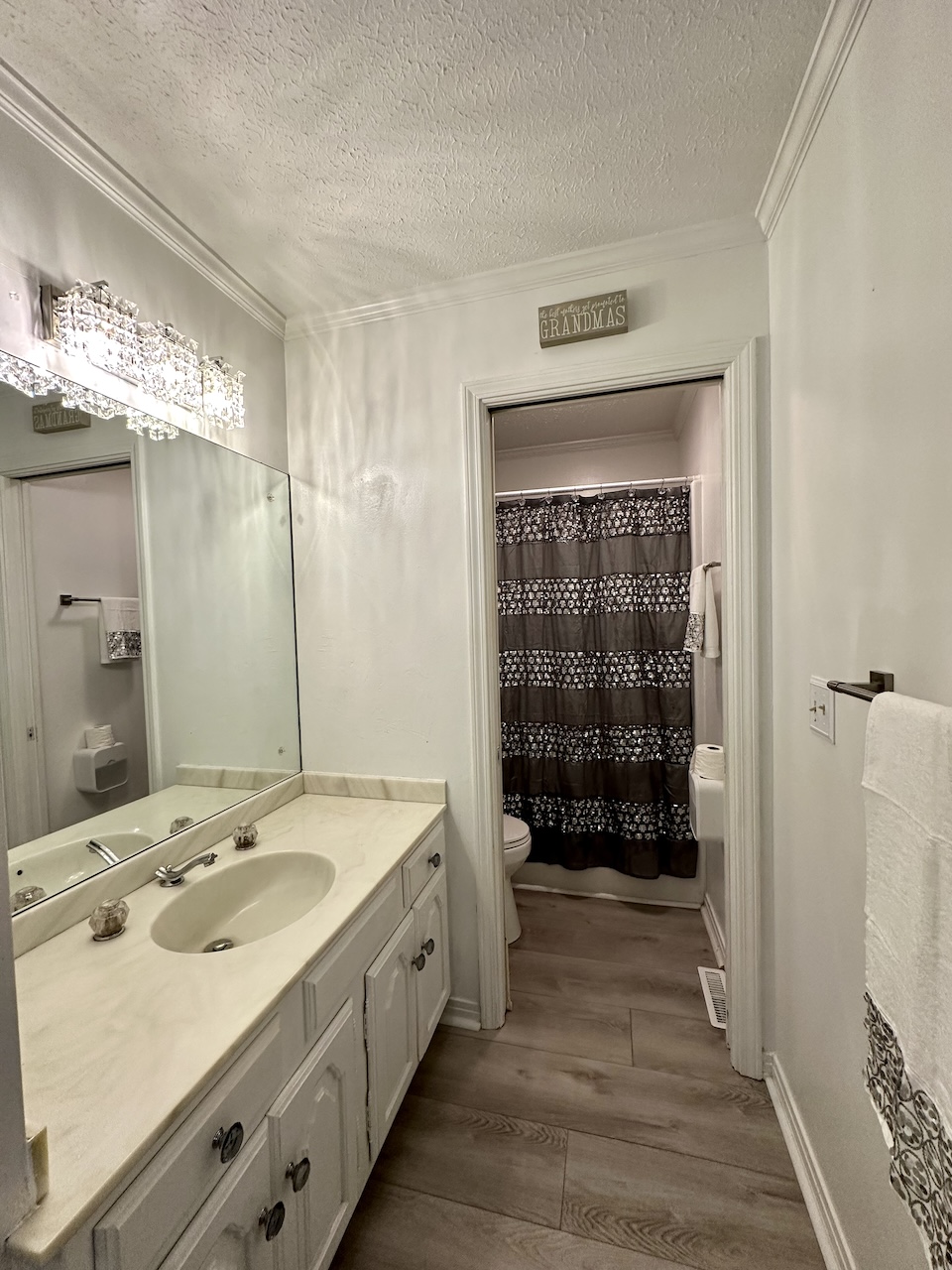 Union City, Tennessee, 38261, United States, 6 Bedrooms Bedrooms, ,5 BathroomsBathrooms,Residential,For Sale,1924324