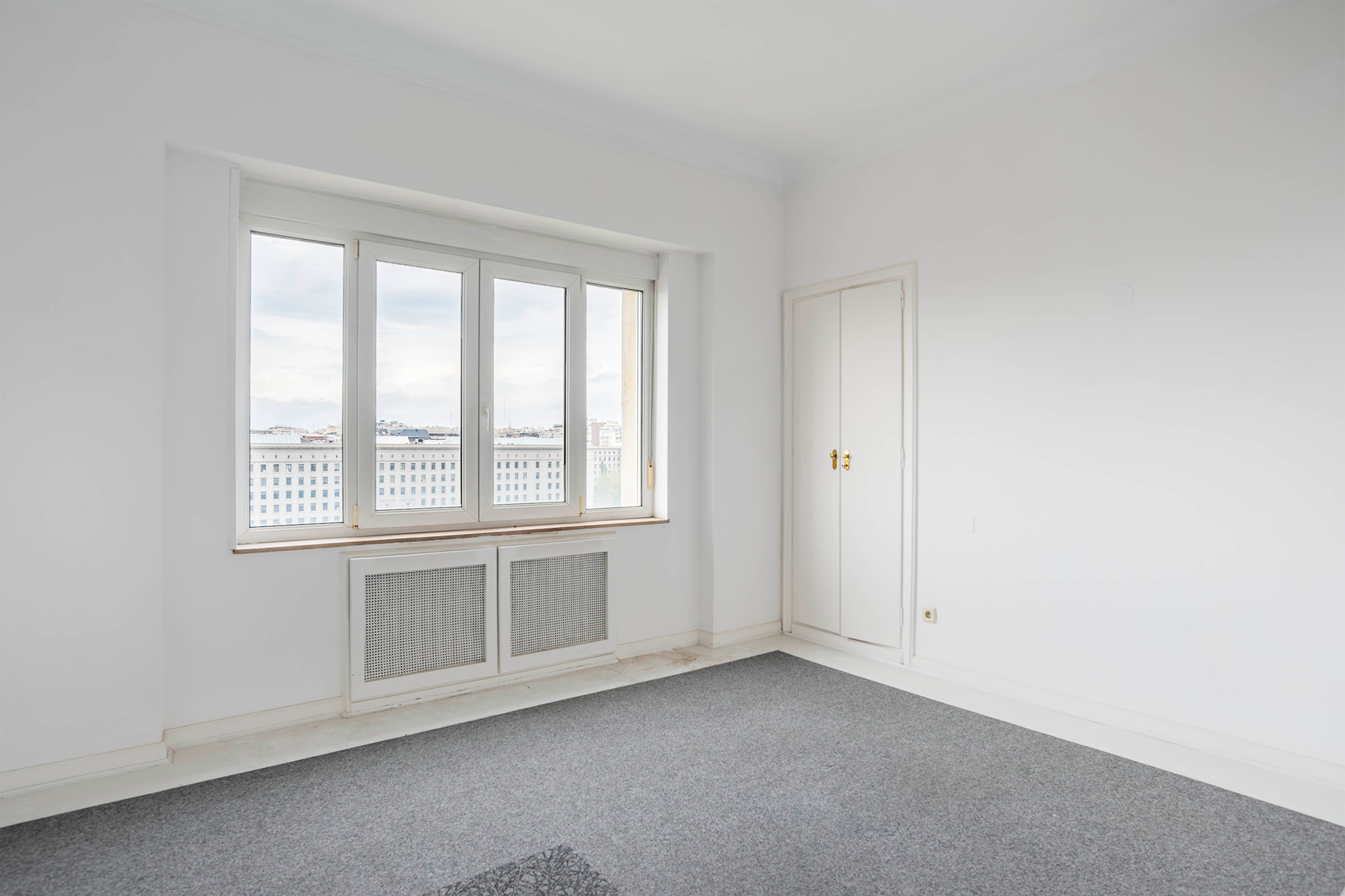  Apartment in El Viso to renovate - 物件實景