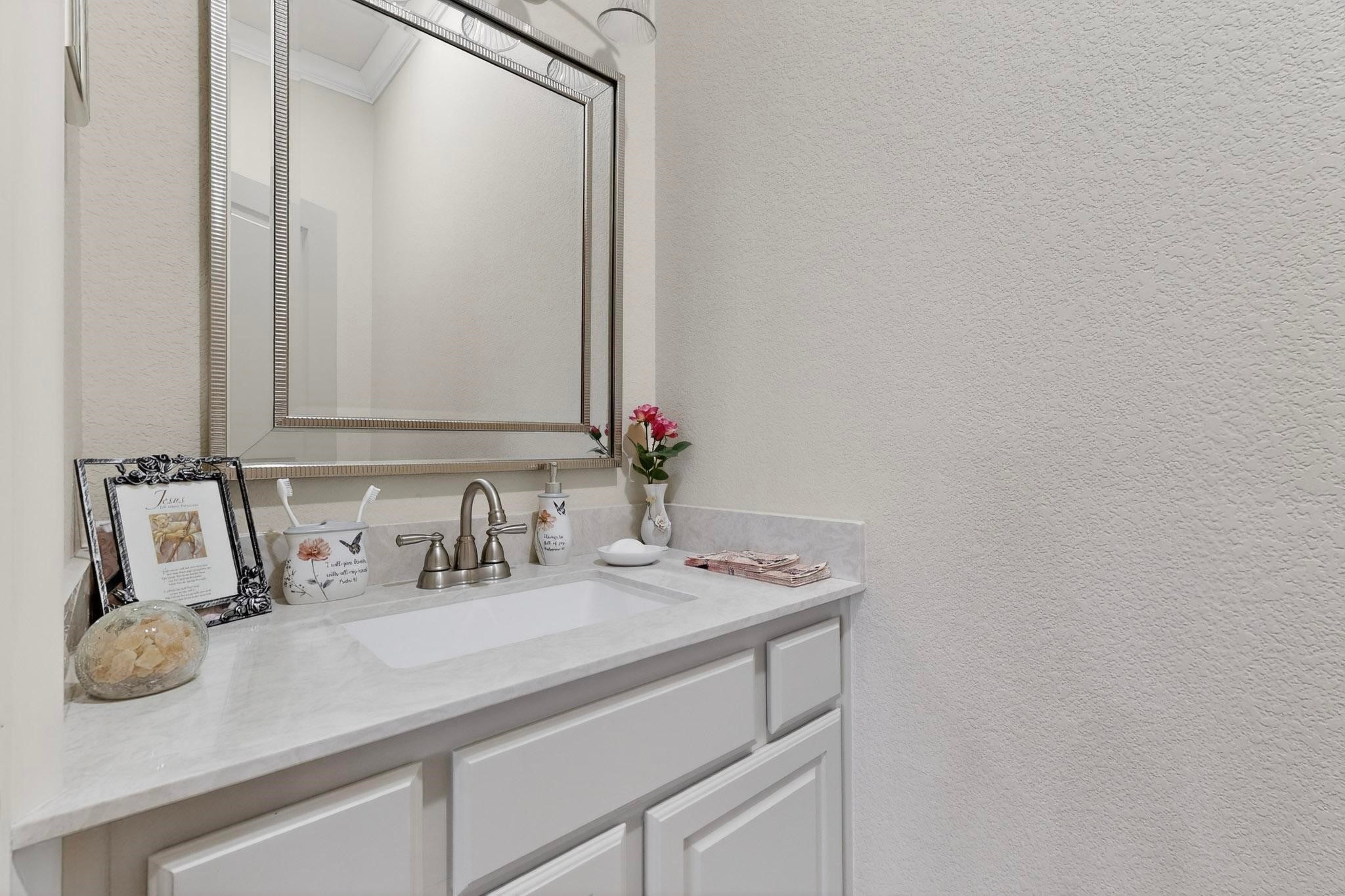 Cedar Hill, Texas, 75104, United States, 3 Bedrooms Bedrooms, ,4 BathroomsBathrooms,Residential,For Sale,1999299