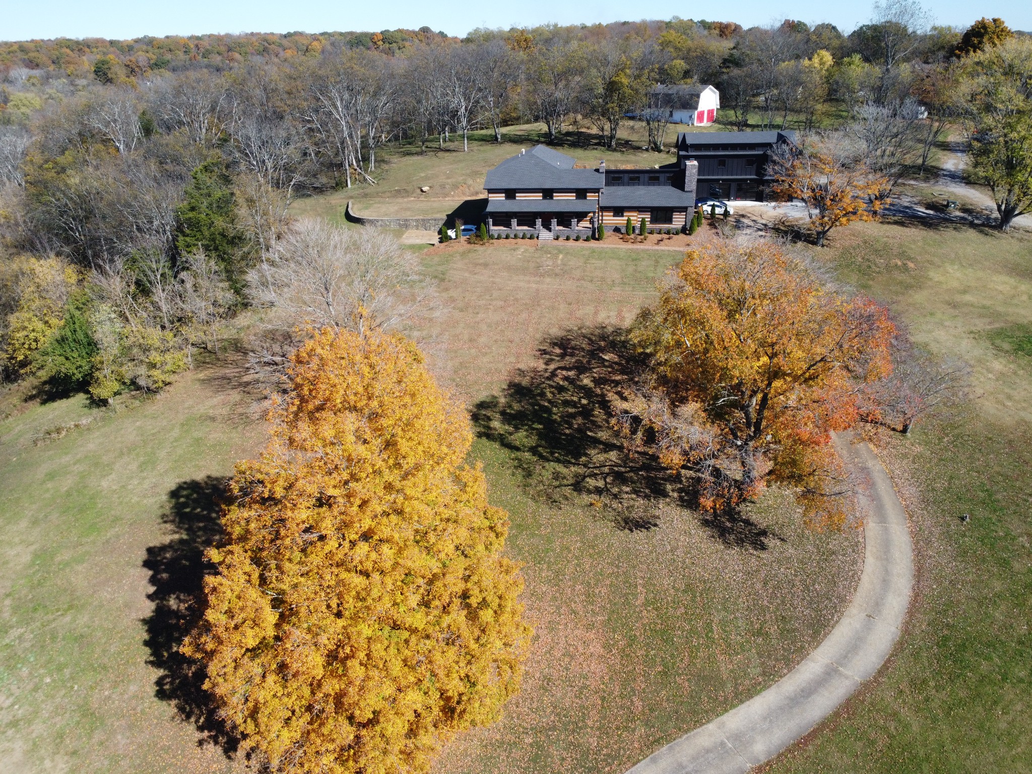 Hendersonville, Tennessee, 37075, United States, 6 Bedrooms Bedrooms, ,5 BathroomsBathrooms,Residential,For Sale,1993824