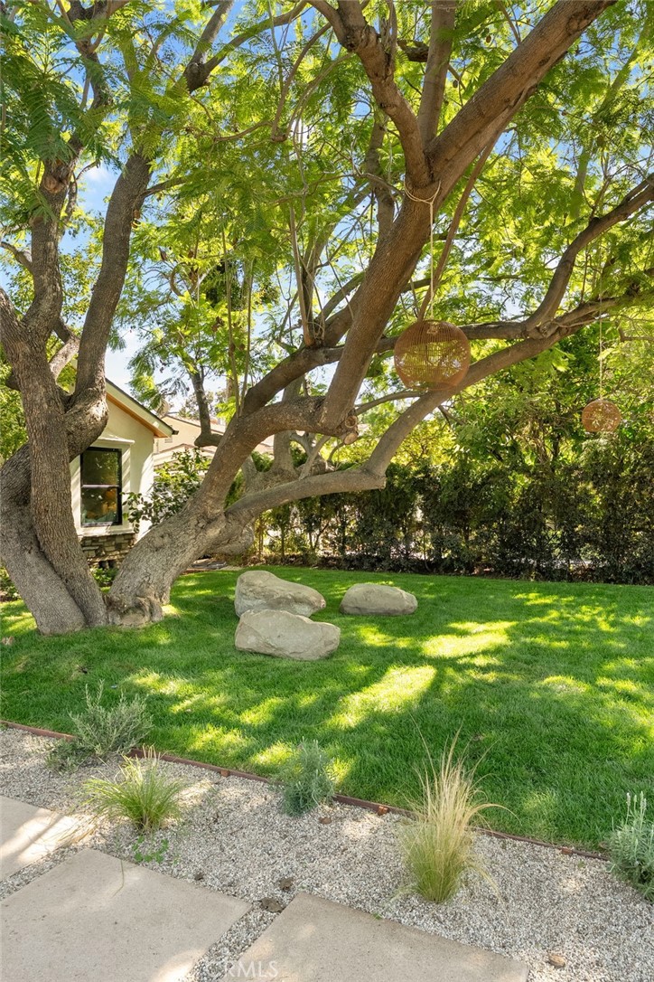 Valley Village, California, 91607, United States, 3 Bedrooms Bedrooms, ,3 BathroomsBathrooms,Residential,For Sale,2002294