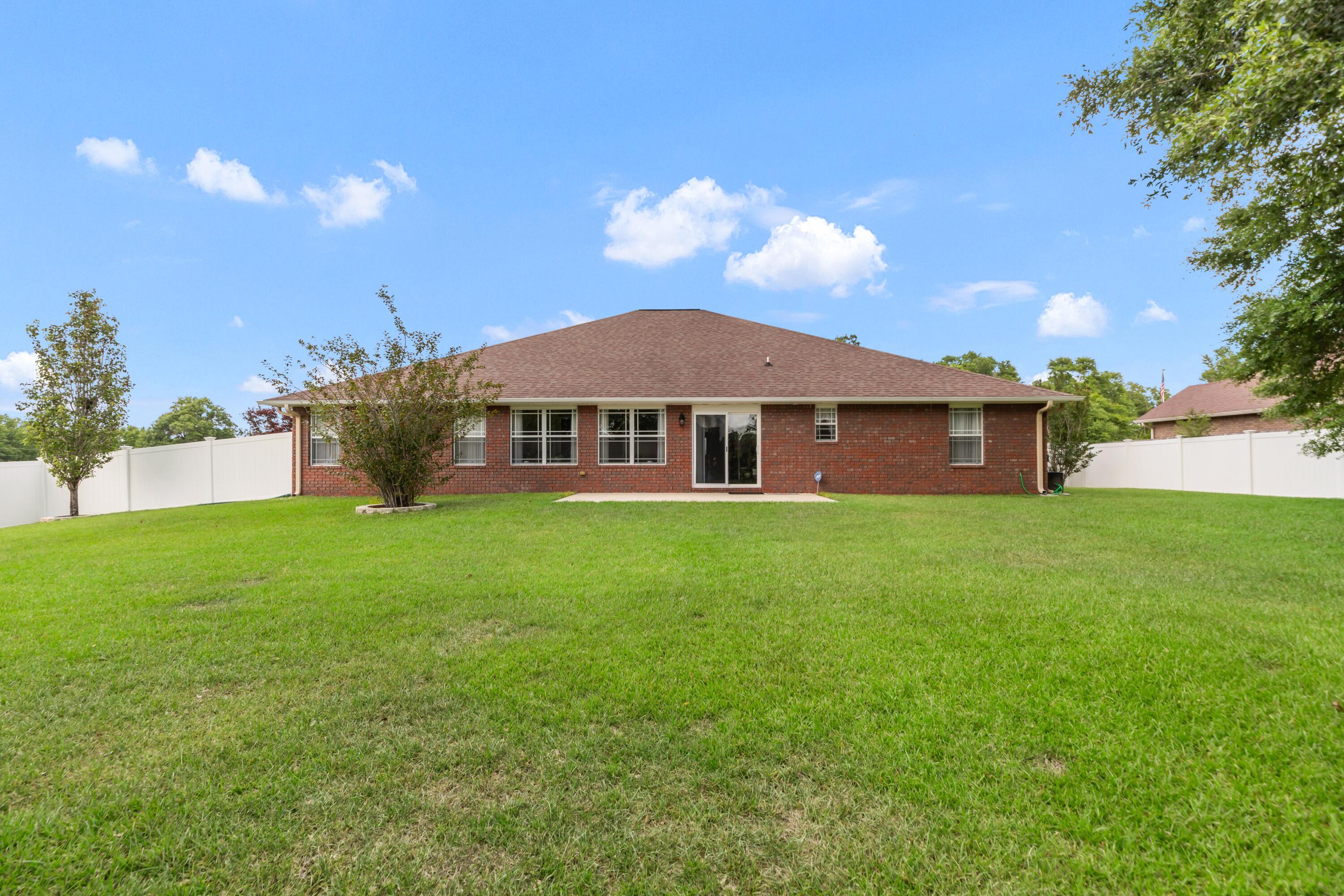 Crestview, Florida, 32536, United States, 4 Bedrooms Bedrooms, ,3 BathroomsBathrooms,Residential,For Sale,1827914