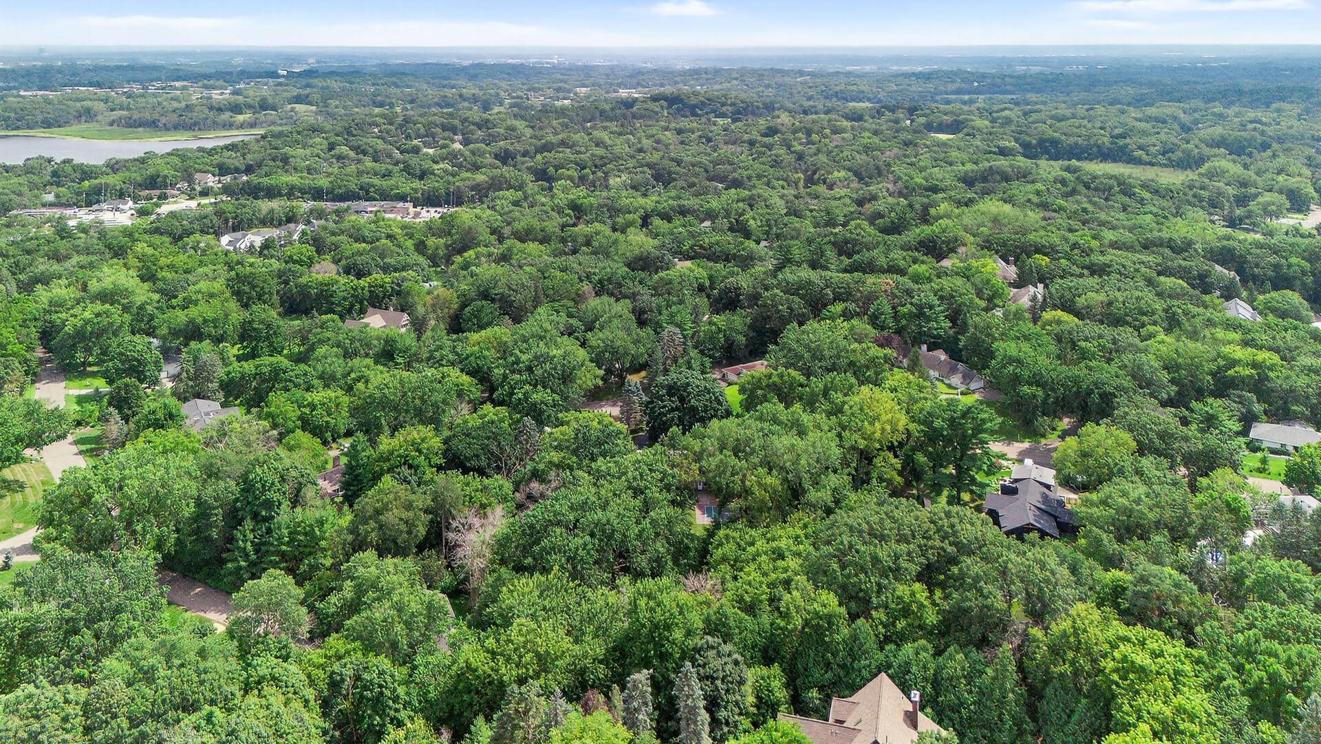 Minnetonka, Minnesota, 55345, United States, 5 Bedrooms Bedrooms, ,2 BathroomsBathrooms,Residential,For Sale,1919862