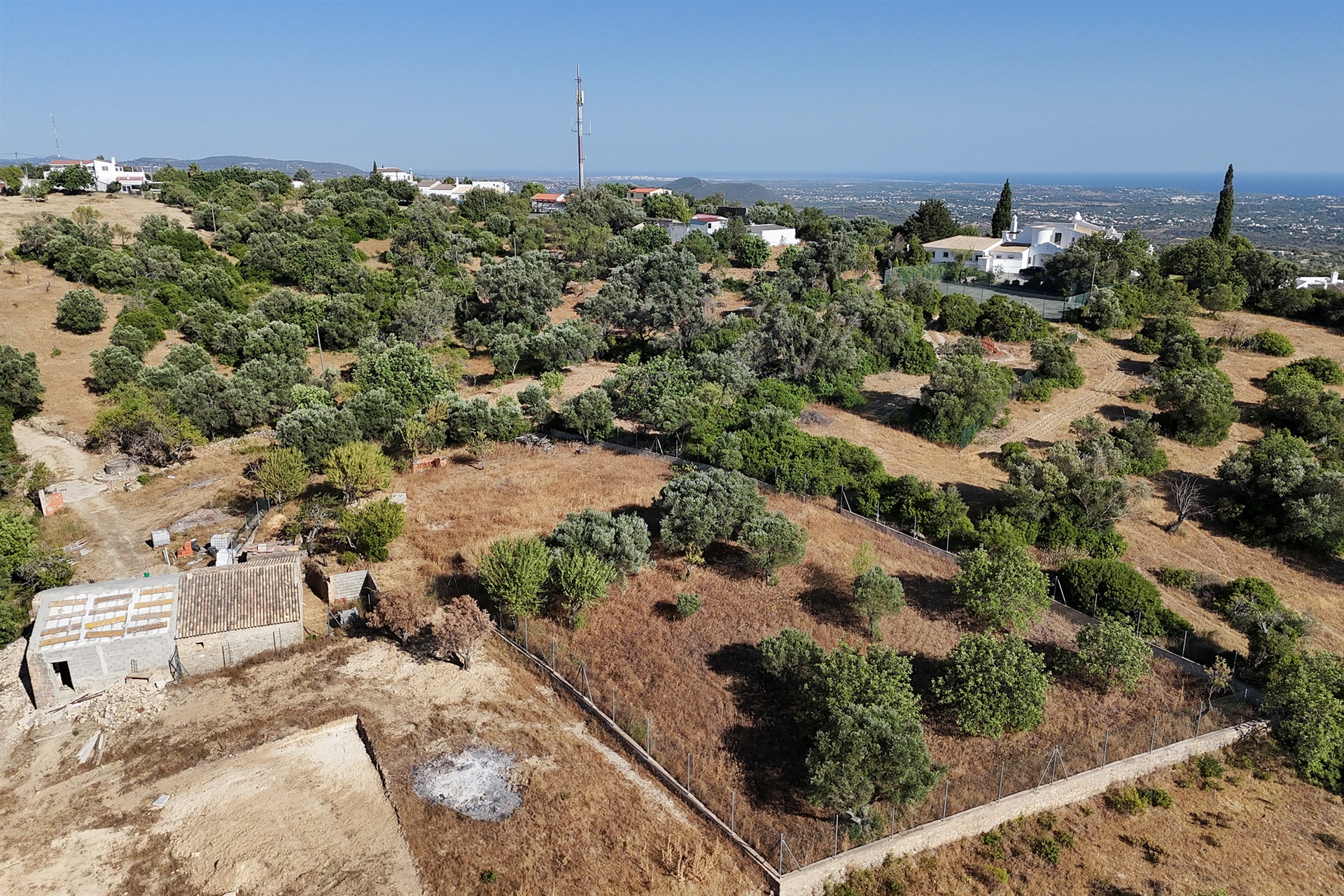  Terreno com ruina for Sale - 物件實景